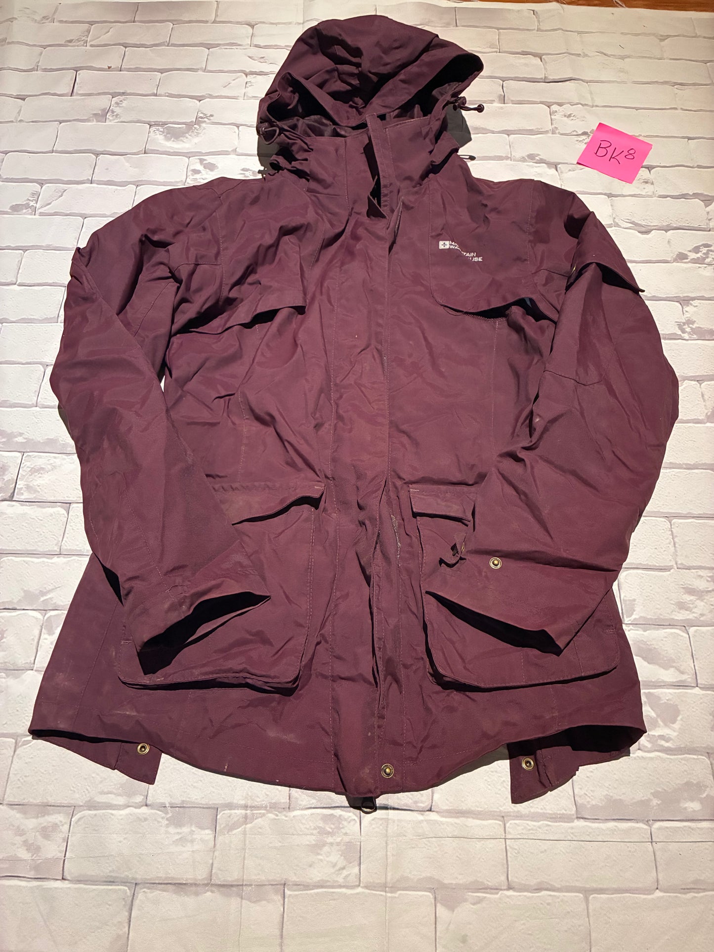 Ladies Outerwear Size 6