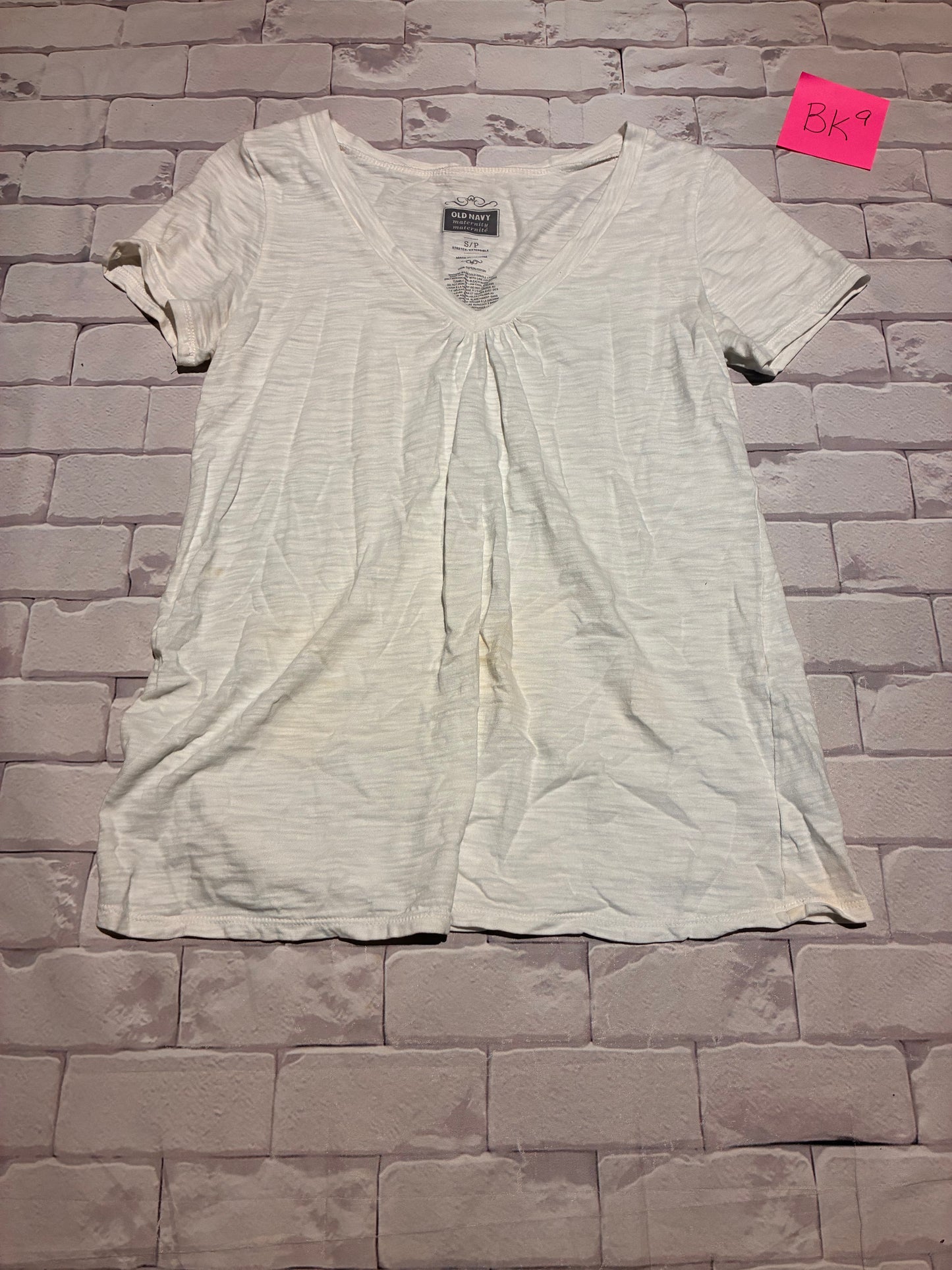 Ladies Top Size S Maternity