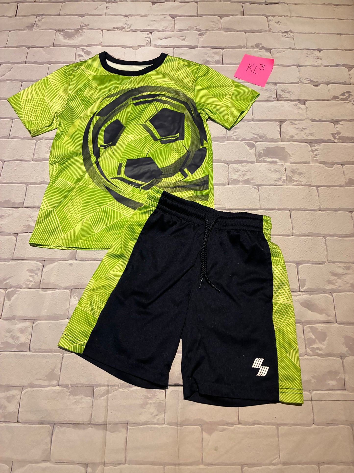 Outfit Size 5-6