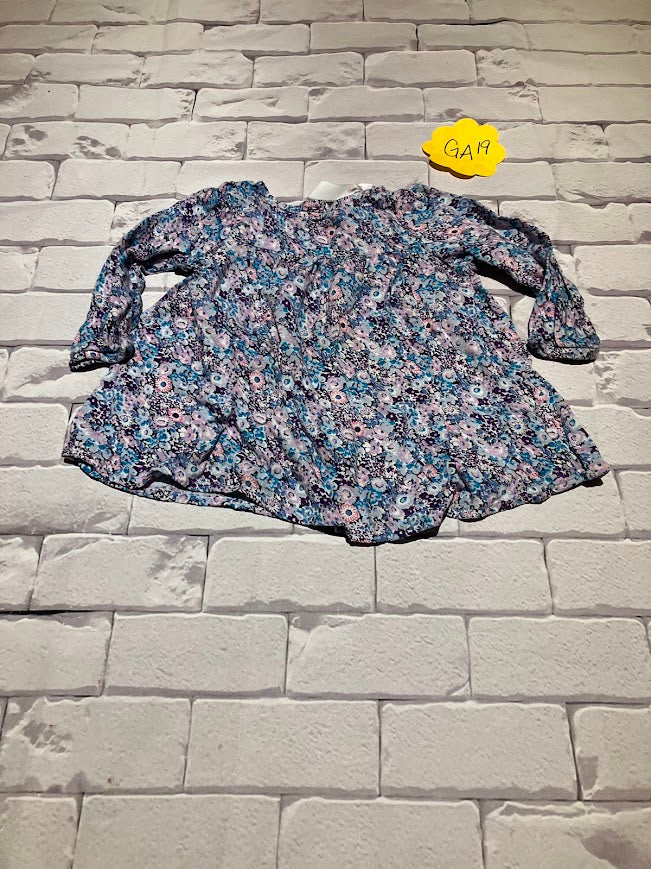 Girls Top Size 6-12m