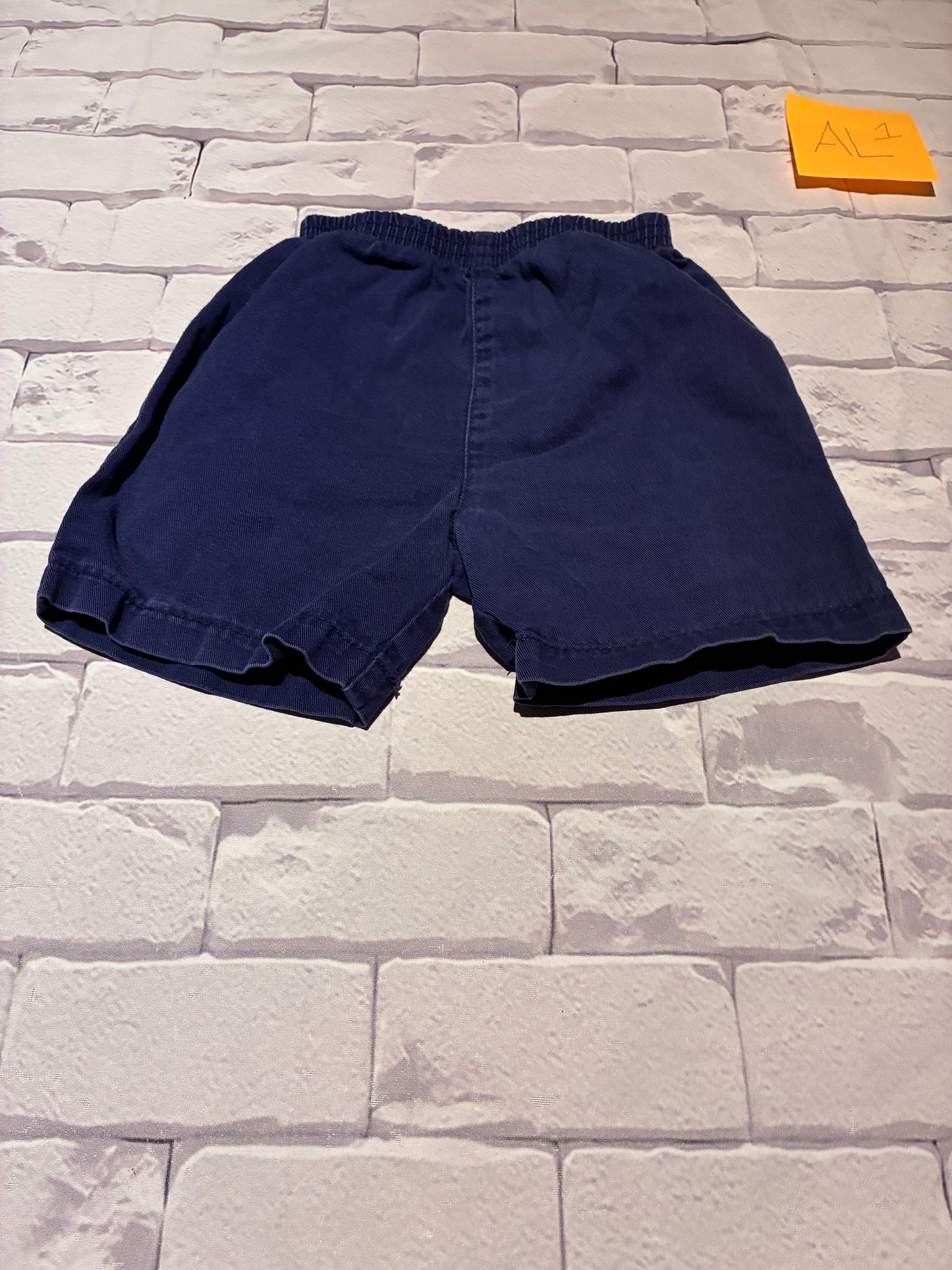 Bottoms Size 18m