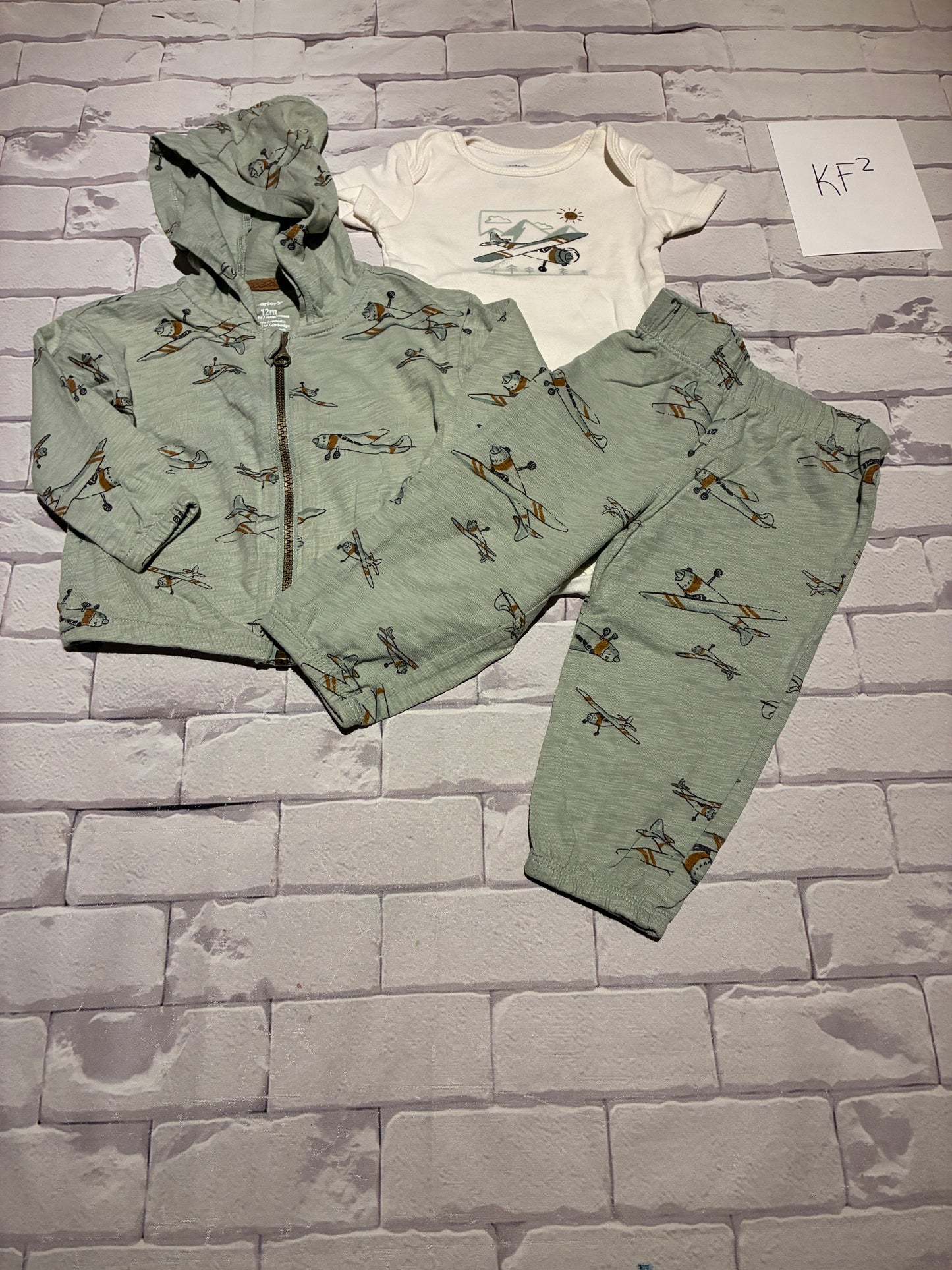 Outfit Size 12m