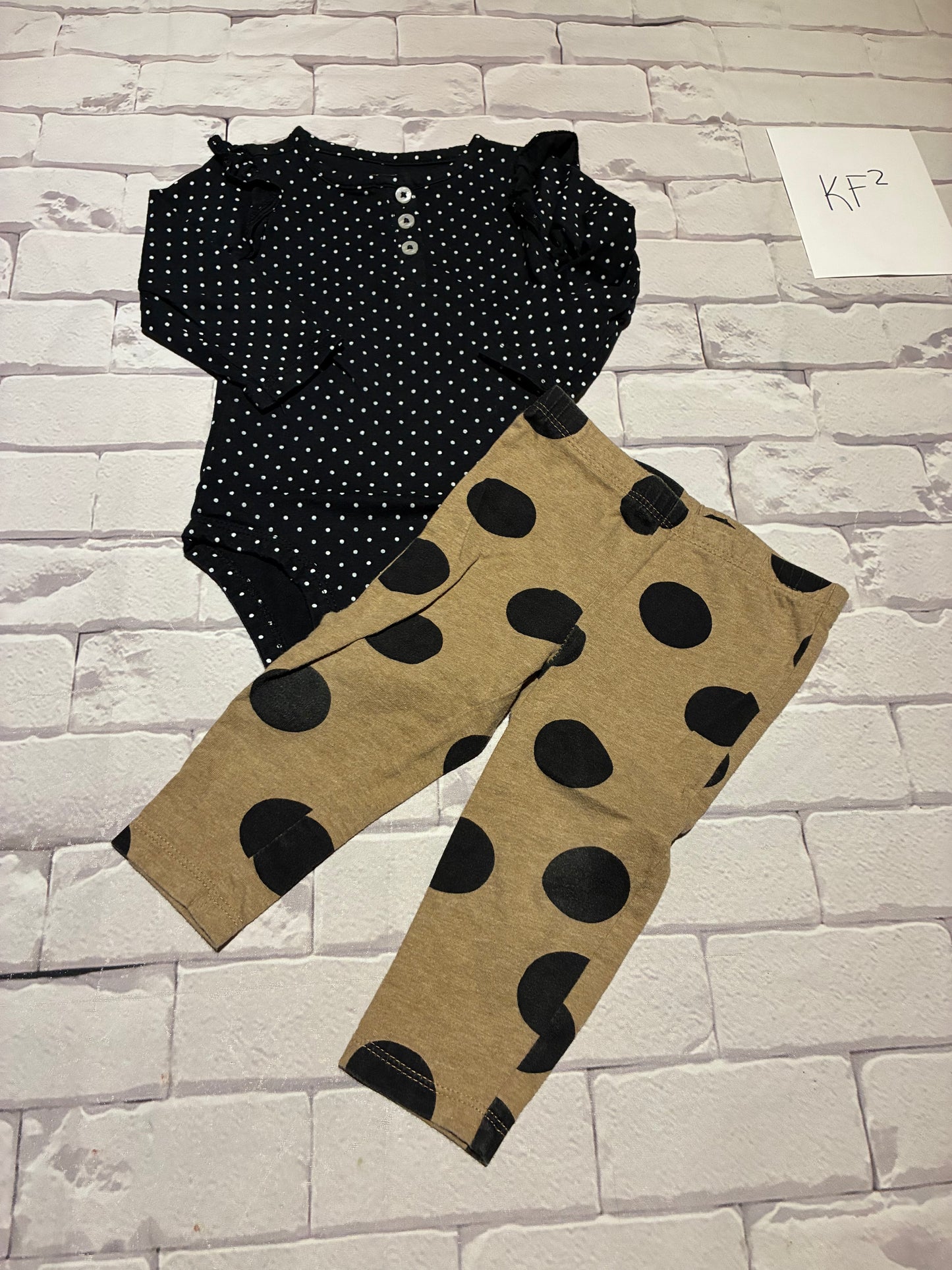Outfit Size 9m