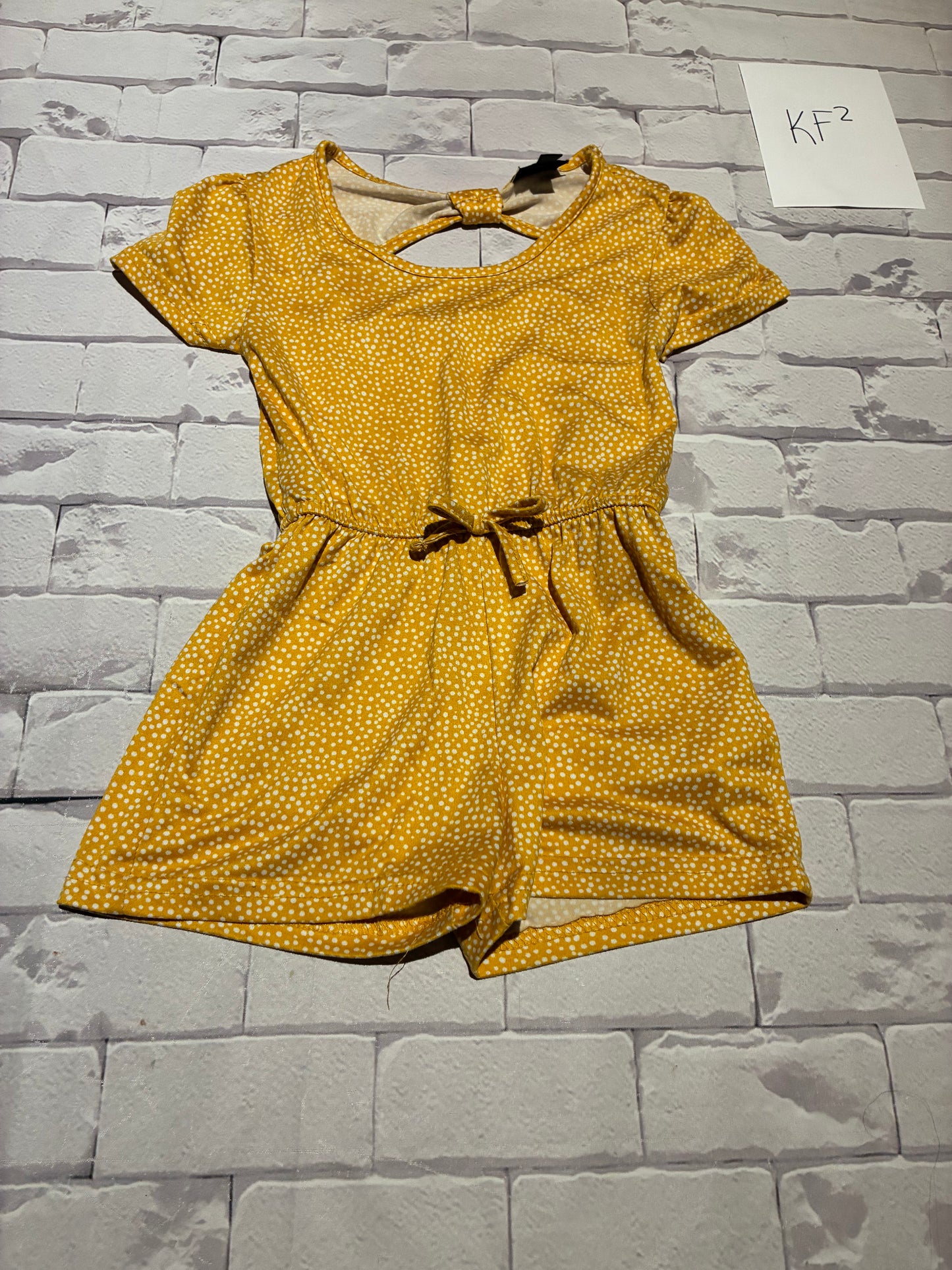 Outfit Size 4