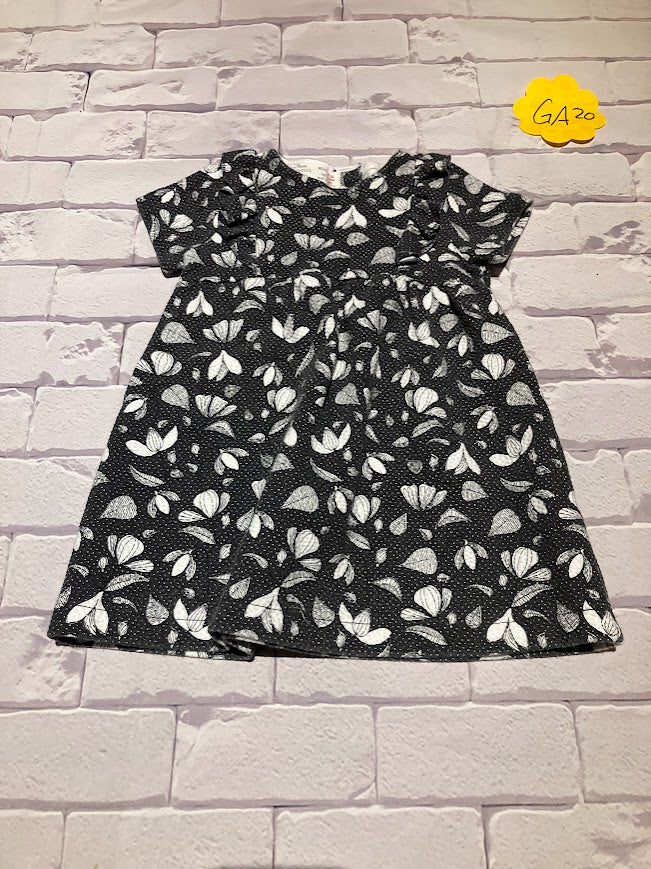 Girls Dress Size 9-12m