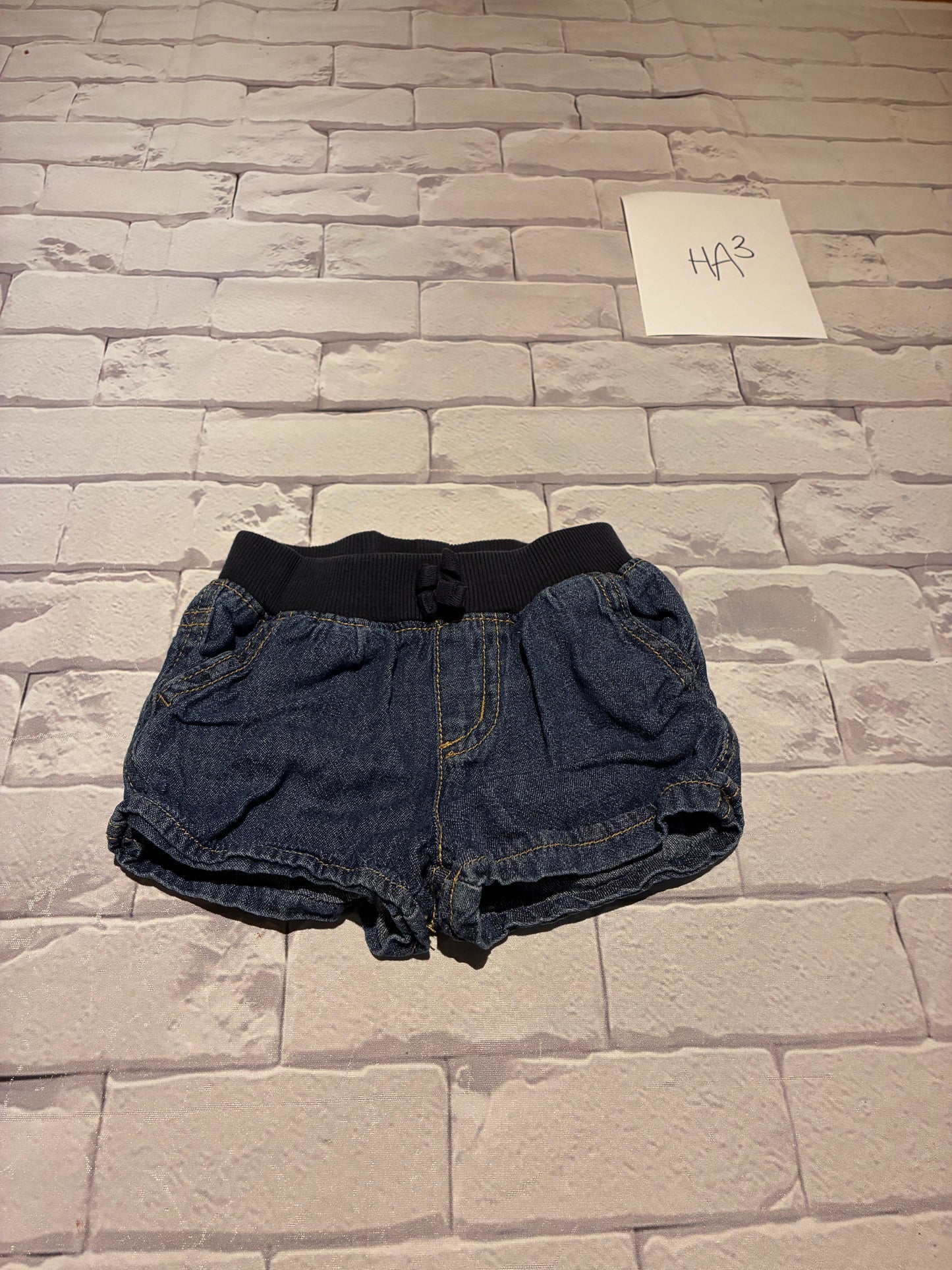 Bottoms Size 6-9m