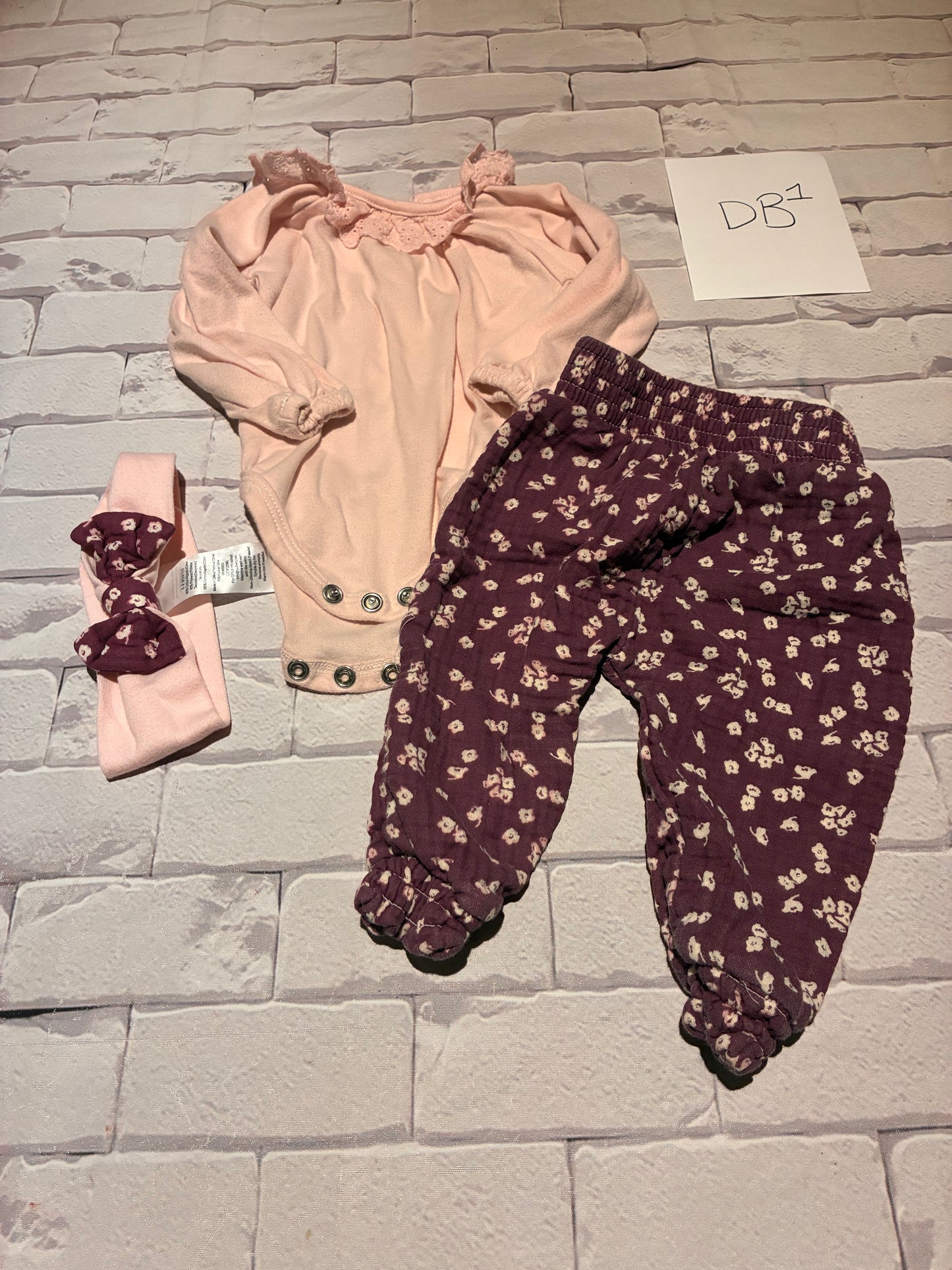 Outfit Size 6-9m