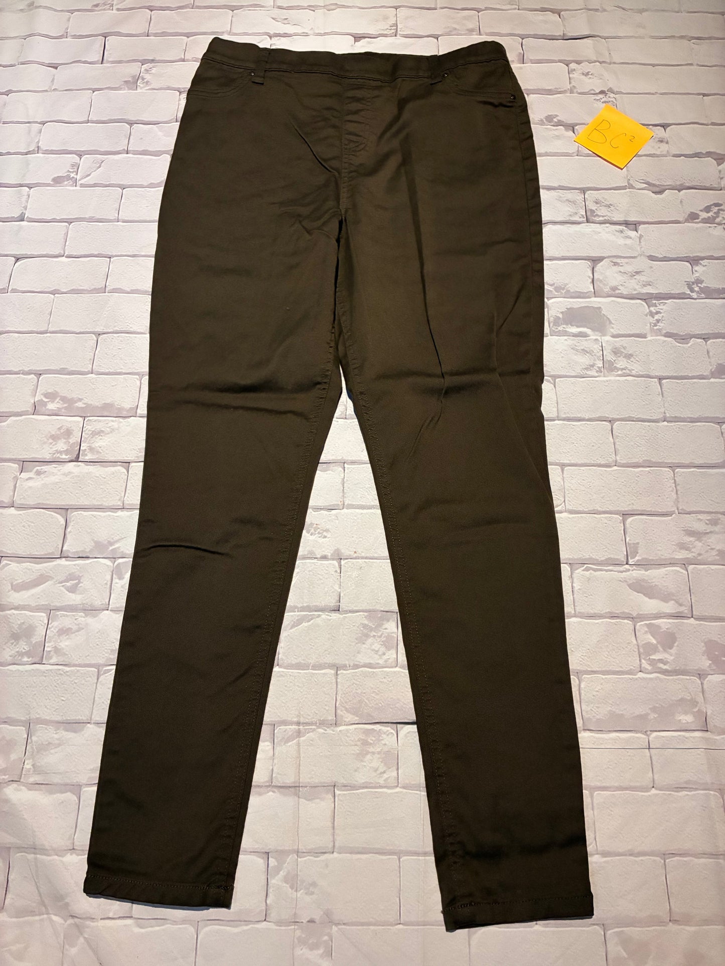 Ladies Bottoms Size 14