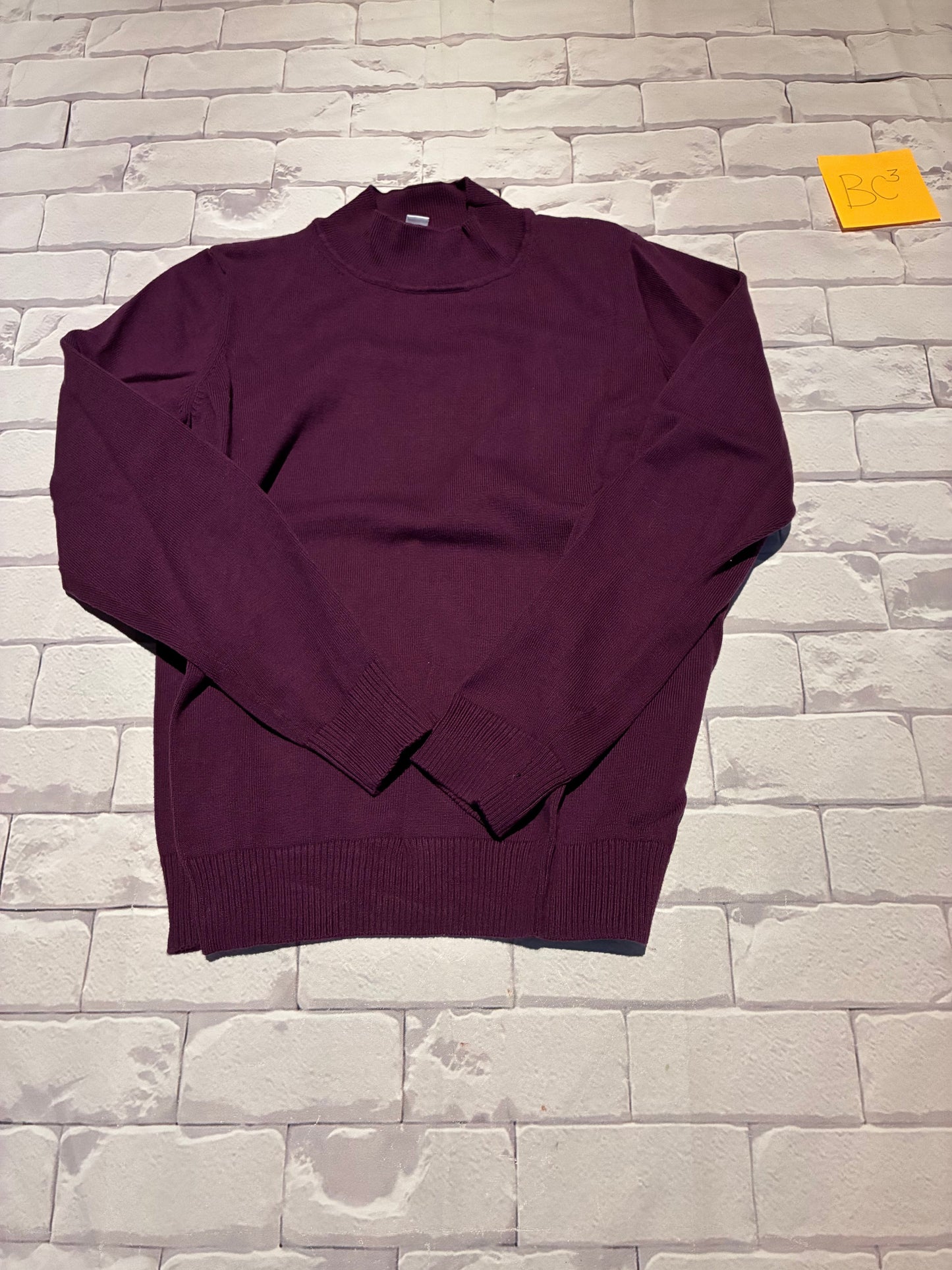 Ladies Top Size S Petite