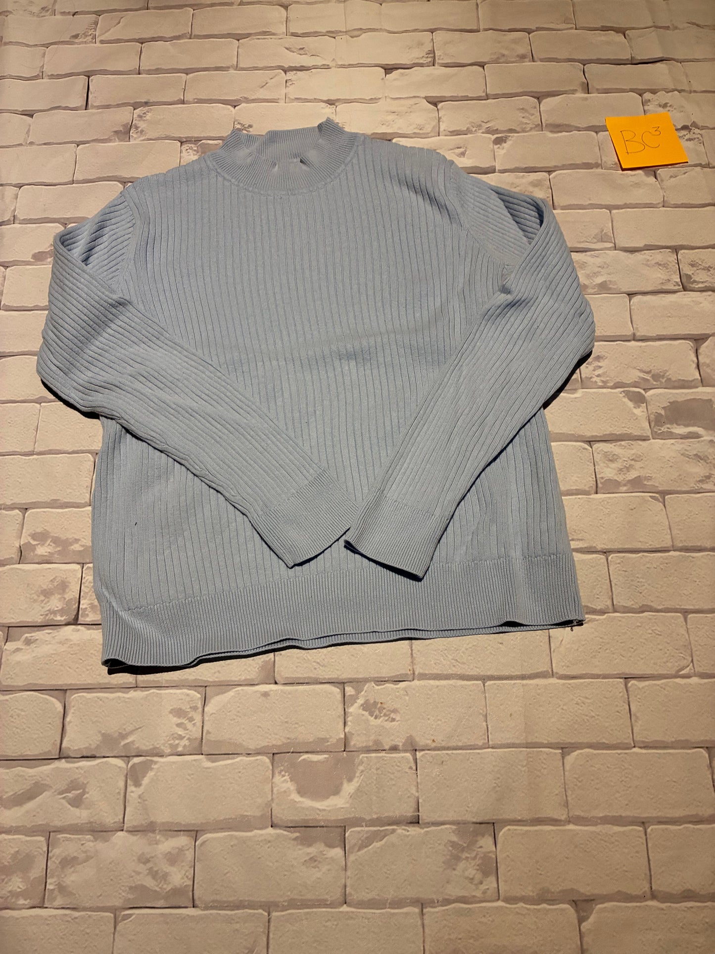 Ladies Top Size S Petite