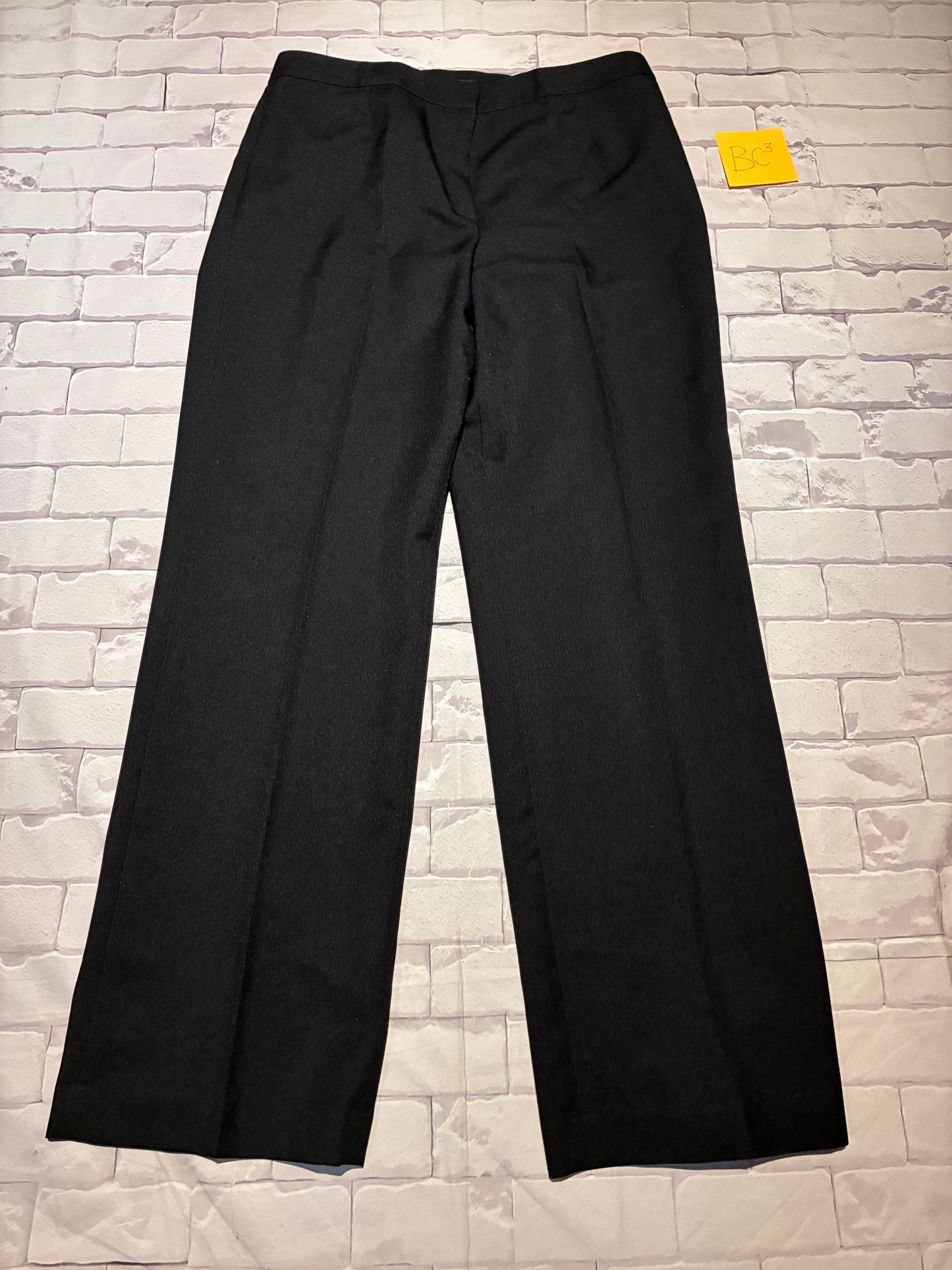 Ladies Bottoms Size 10