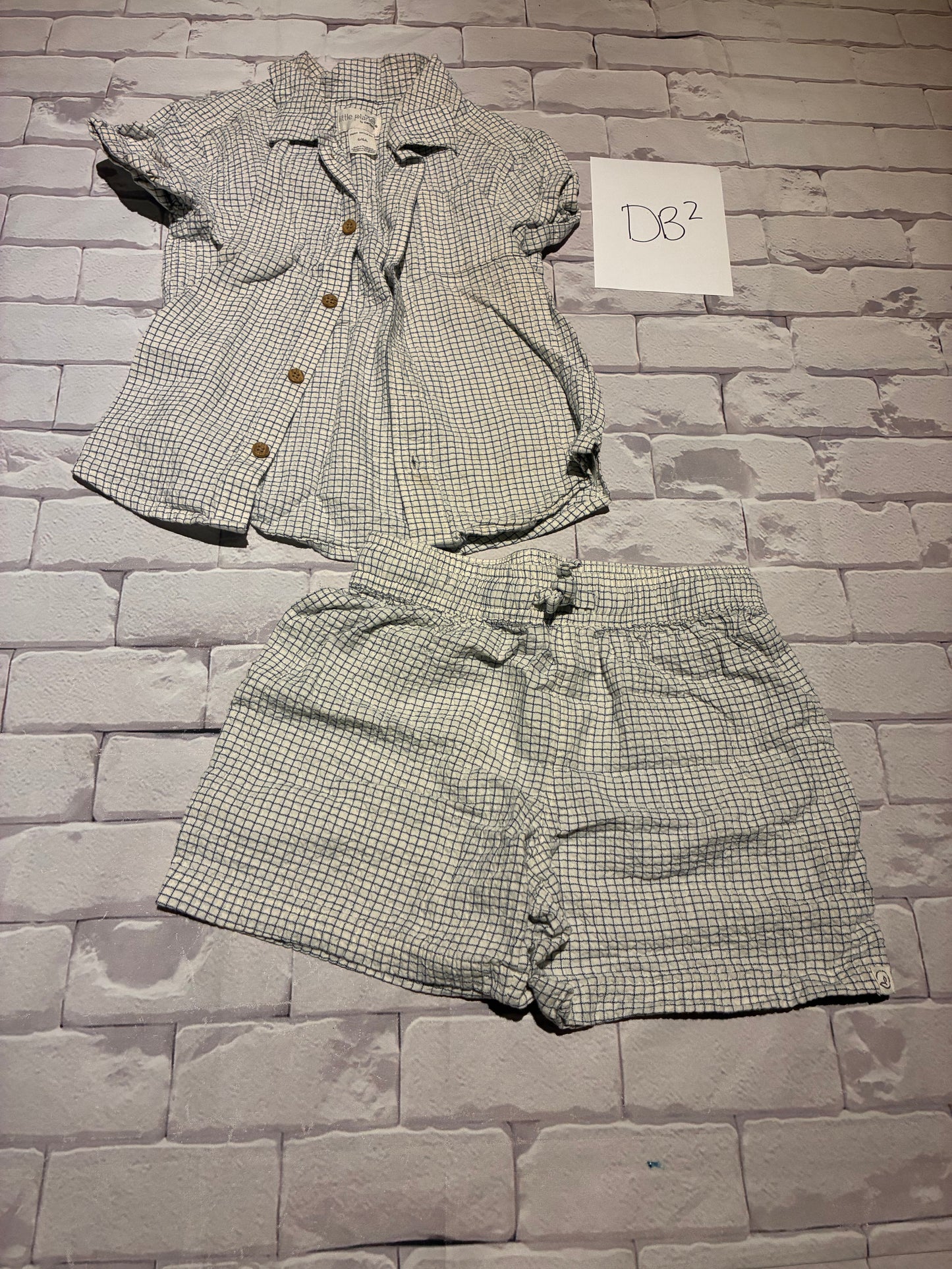 Outfit Size 6