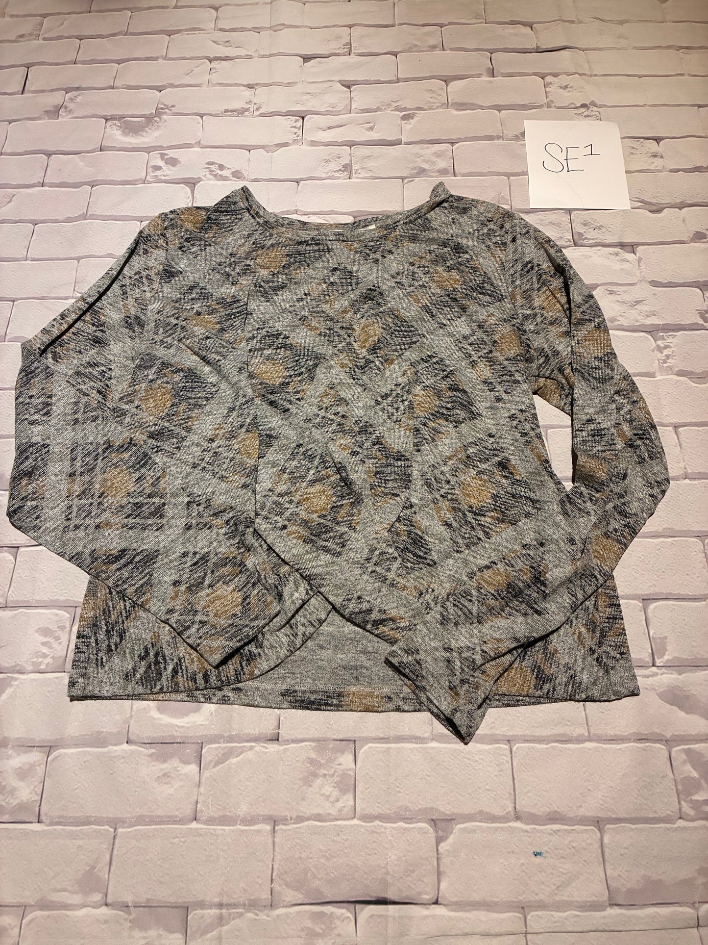Ladies Top Size L