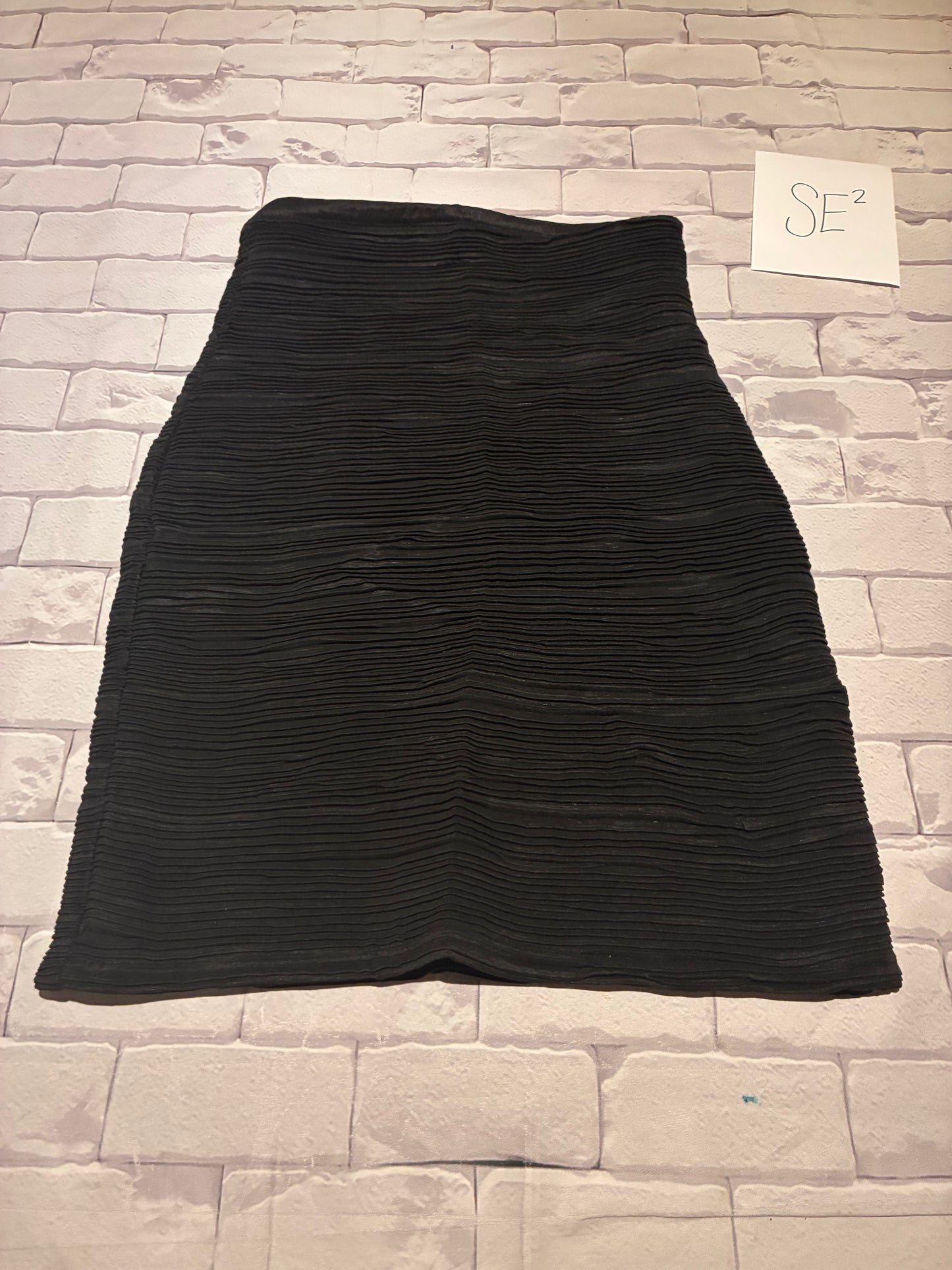 Ladies Bottoms Size M