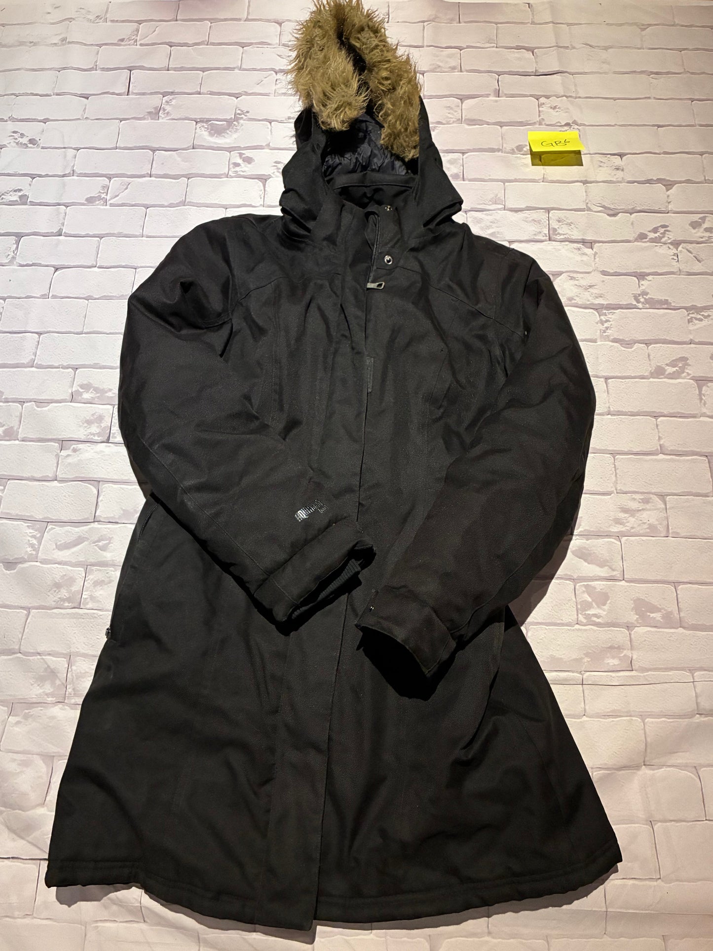 Ladies Outerwear Size M