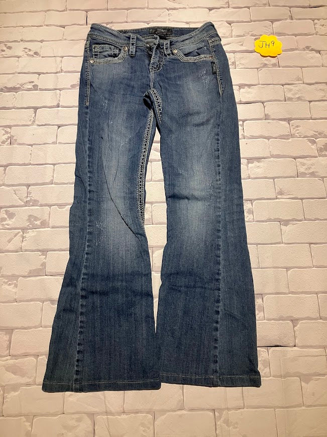 Ladies Bottoms Size 25/33