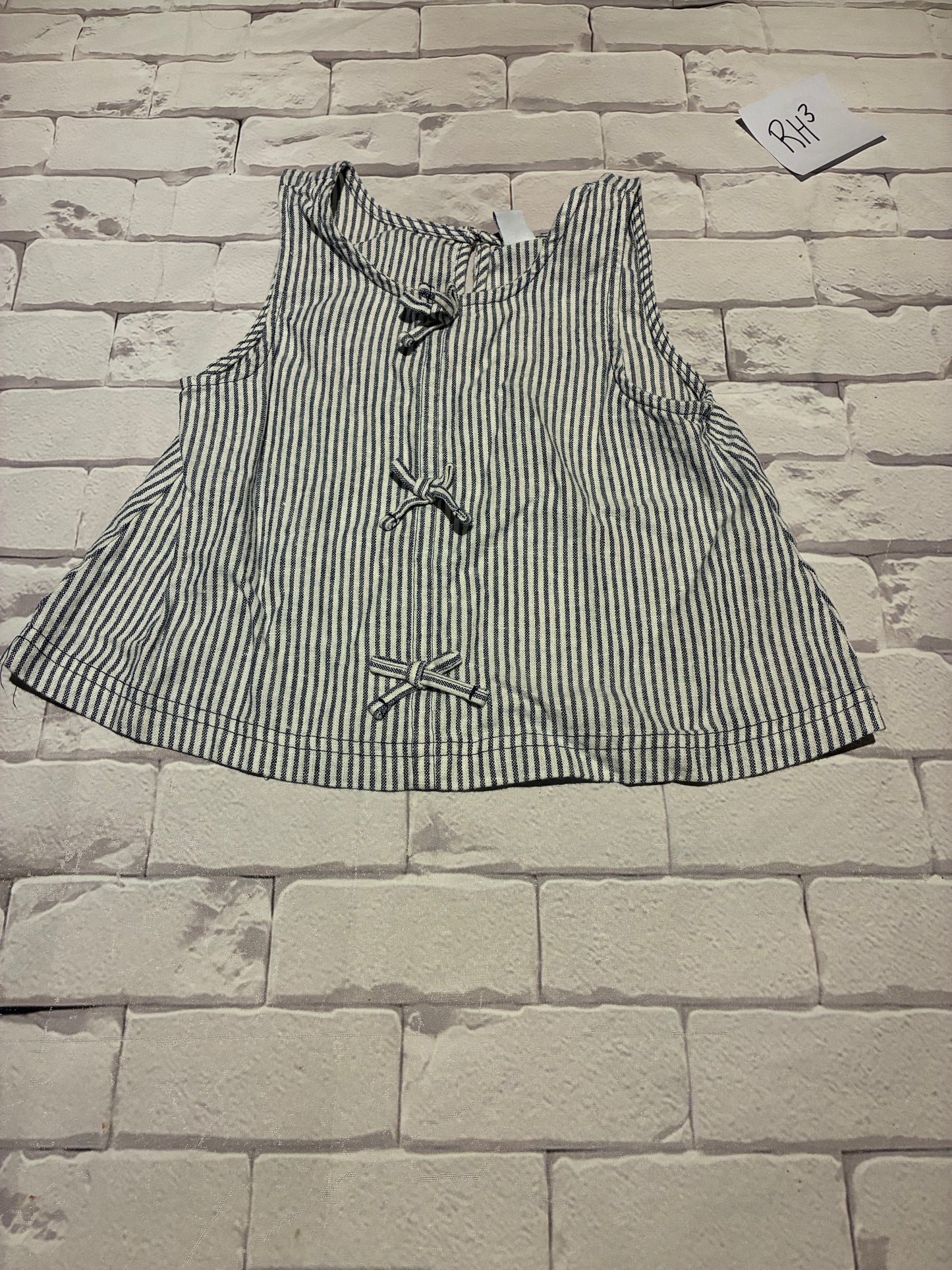 Tops Size 6T