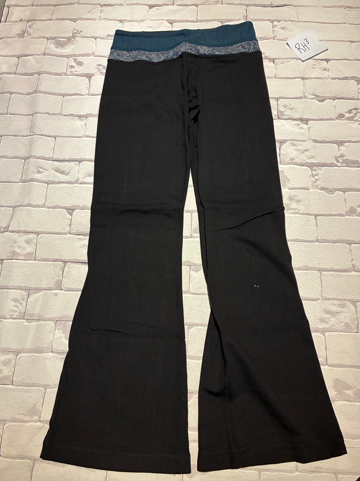 Ladies Bottoms Size 4