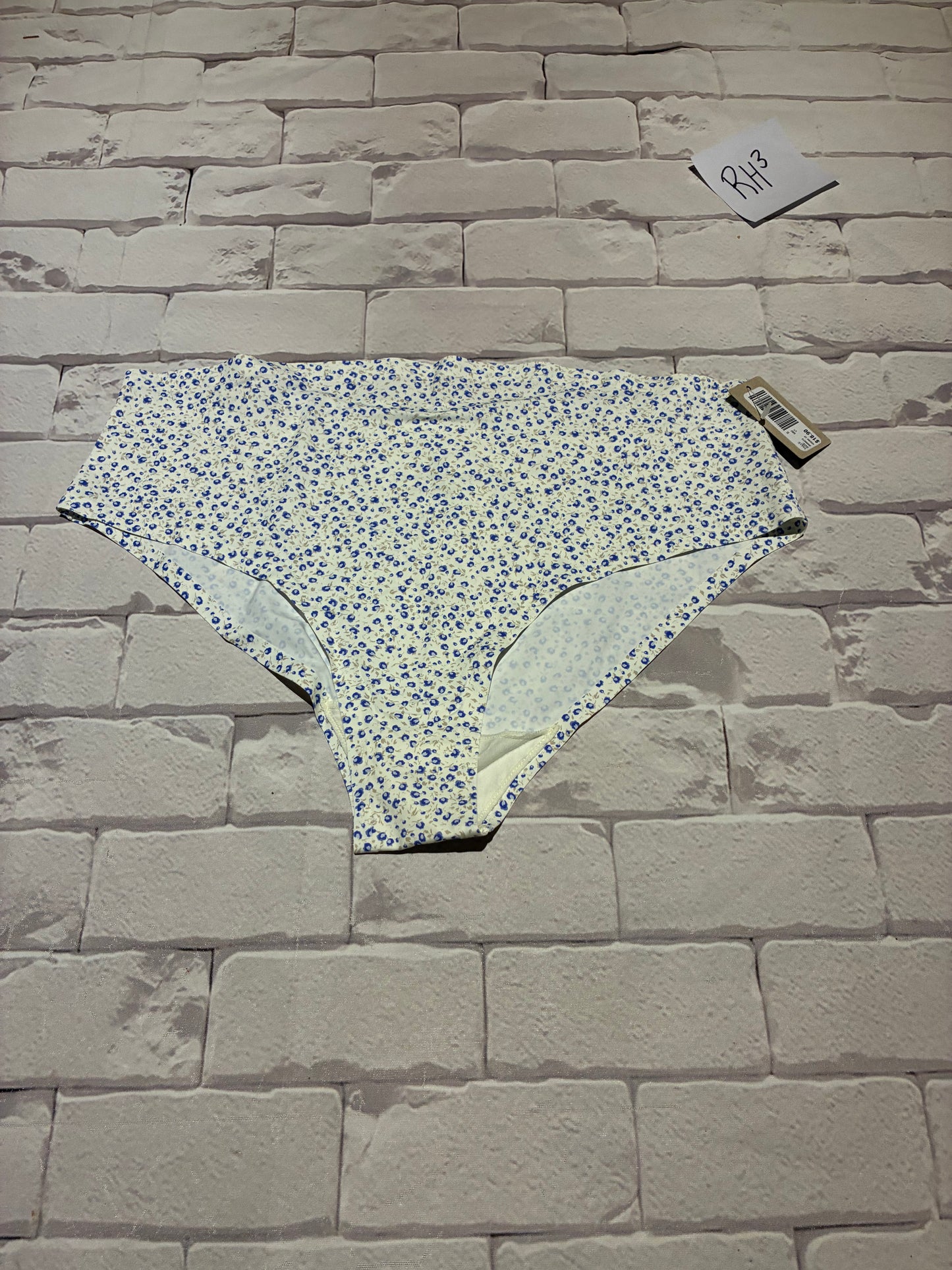 Ladies Intimates Size S BNWT Maternity