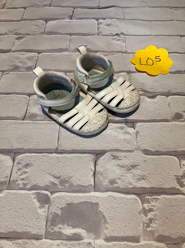 Girls Shoes Size 12-18m