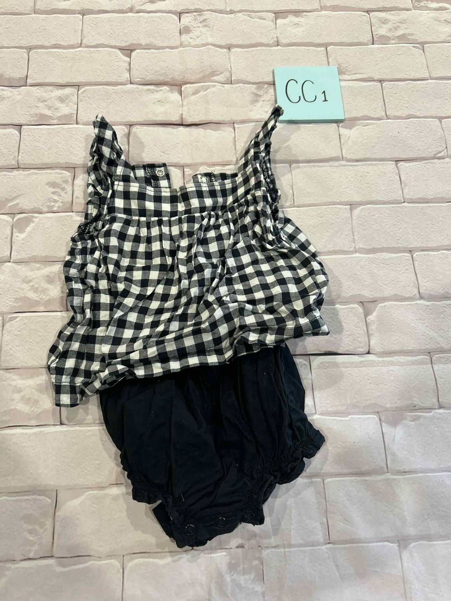 Girls Outfits Size 9m