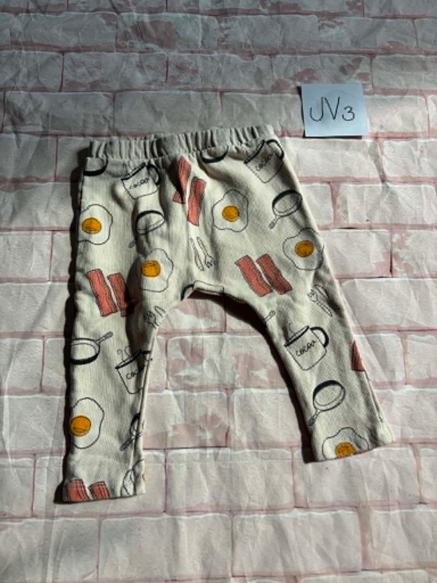 Bottoms Size 6-12m