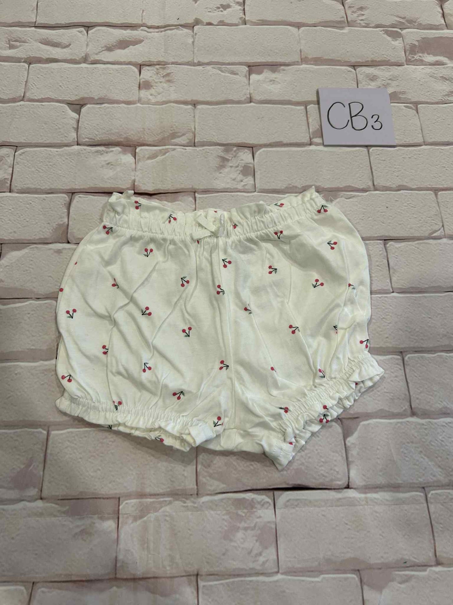 Bottoms Size 12-18m BNWOT