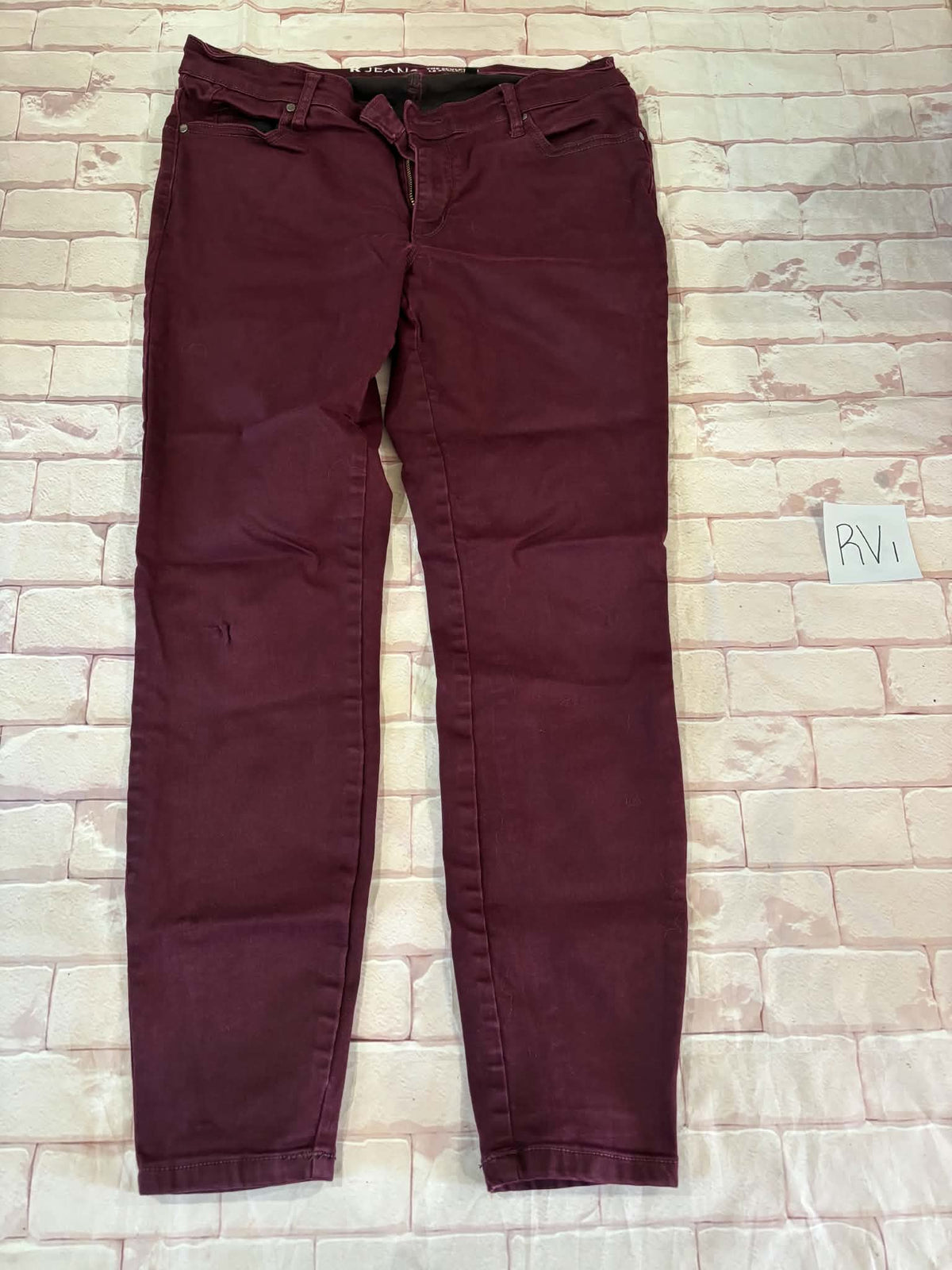 Ladies Bottoms Size 31