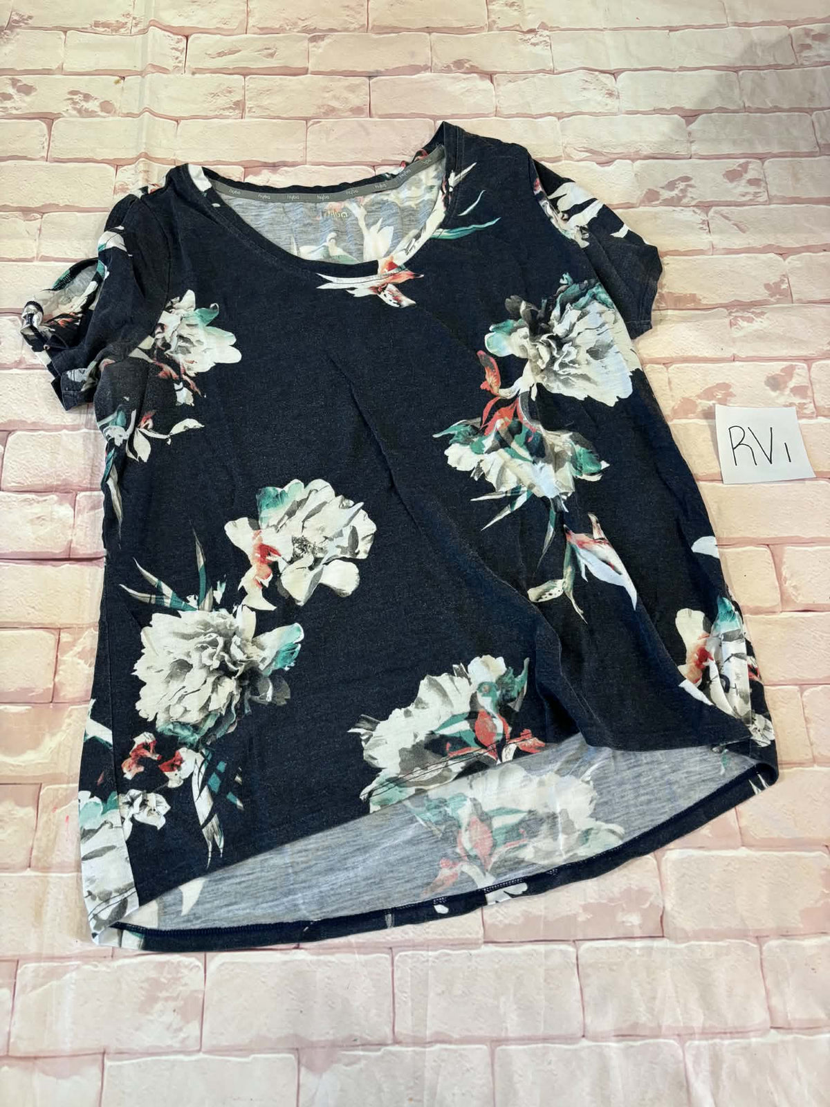 Ladies Top Size L