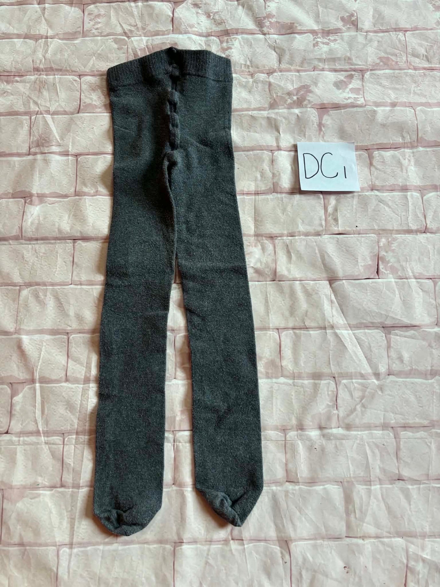 Bottoms Size 2-4