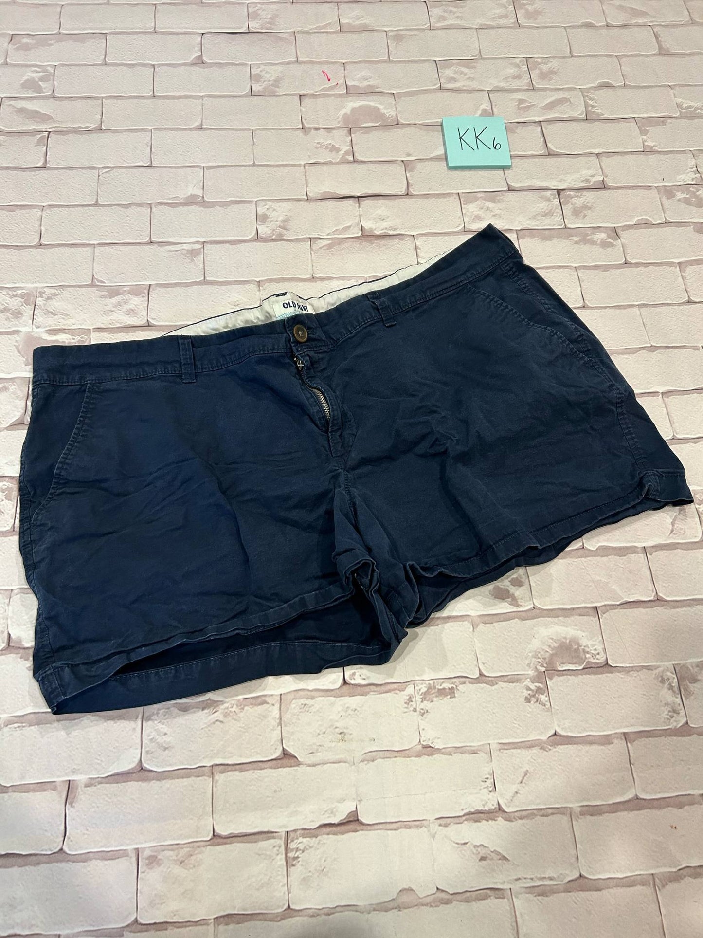Ladies Bottoms Size 20
