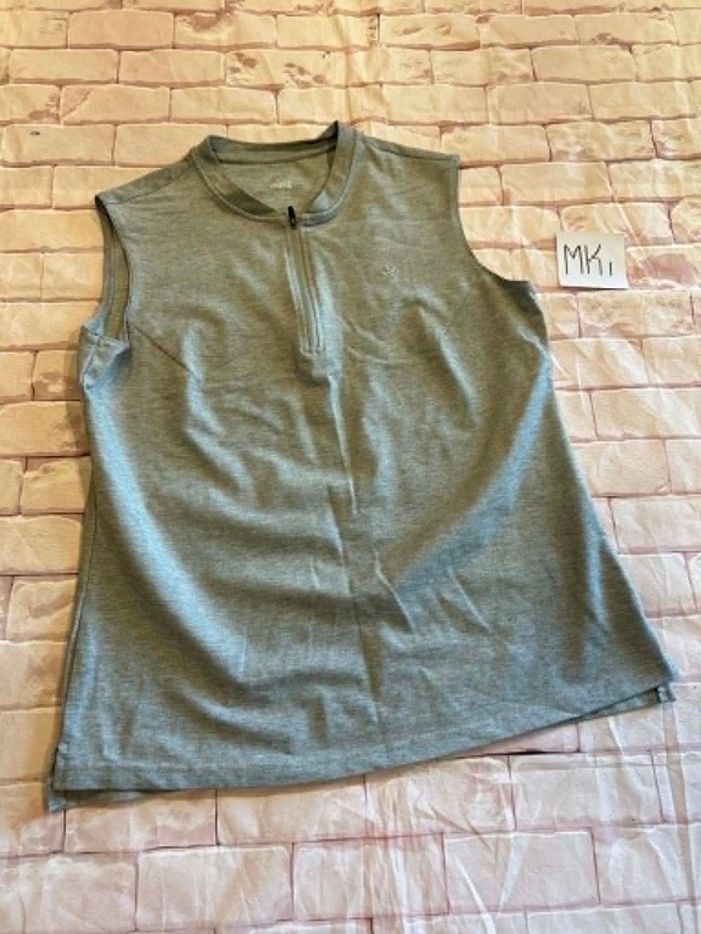 Ladies Tops Size M