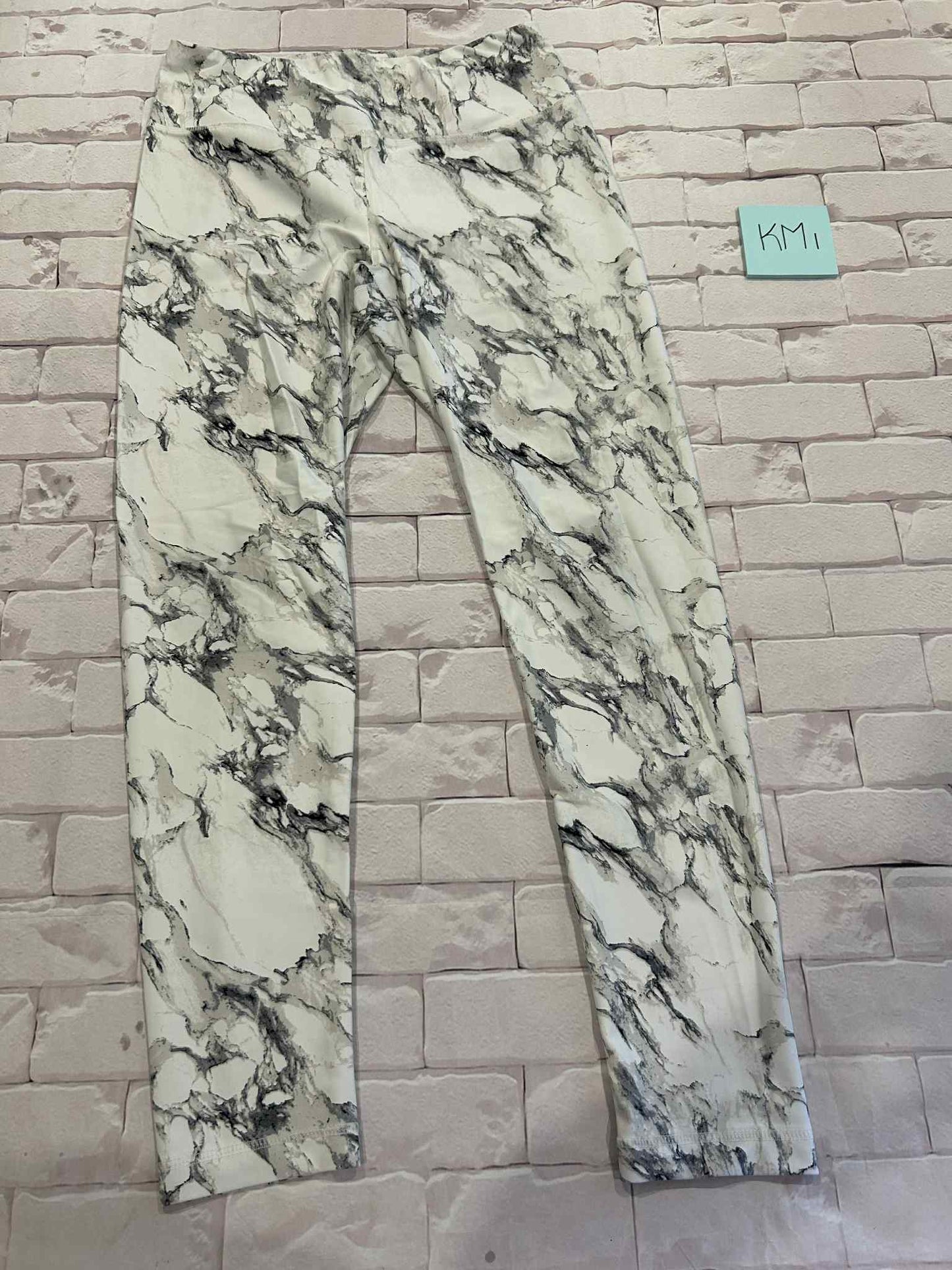 Ladies Bottoms Size L