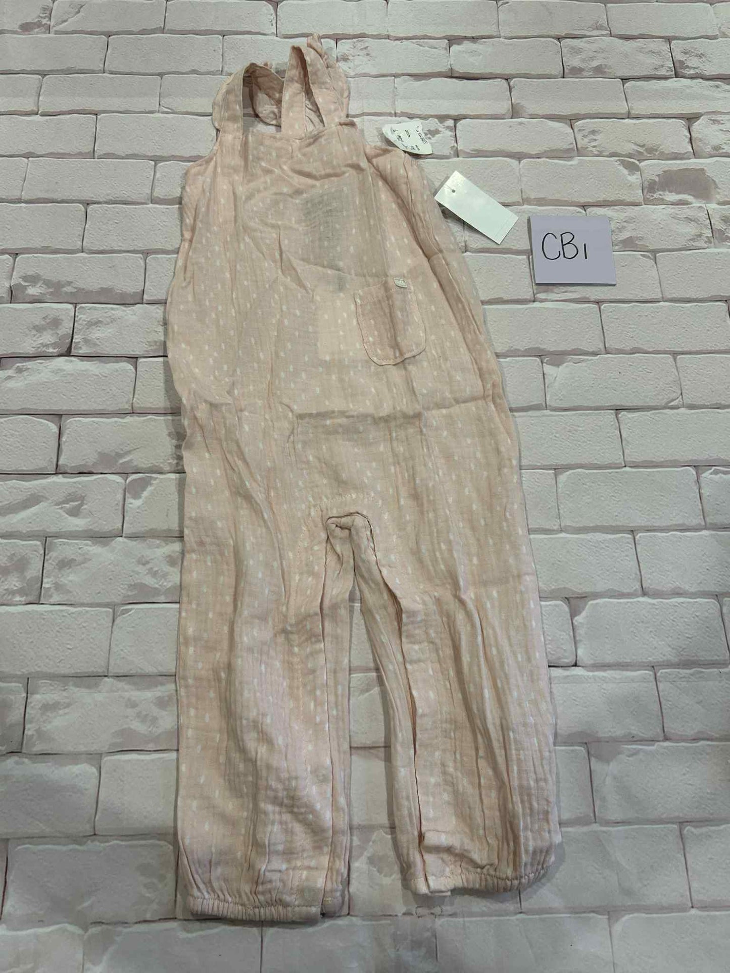 Outfits Size 24m BNWT