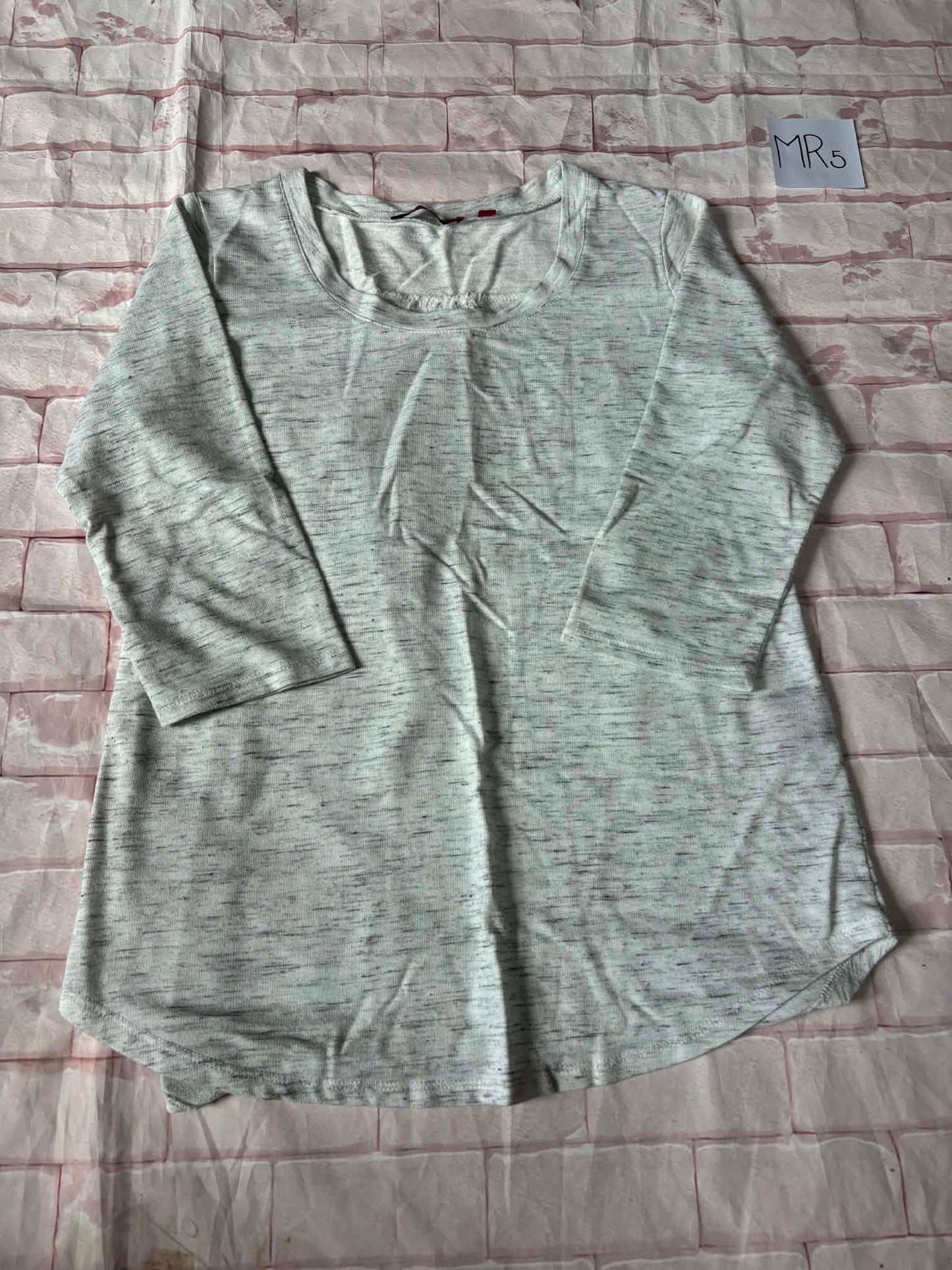 Ladies Top Size L