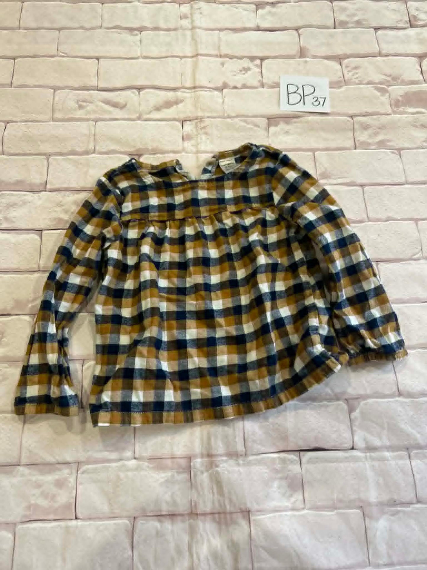 Tops Size 24m