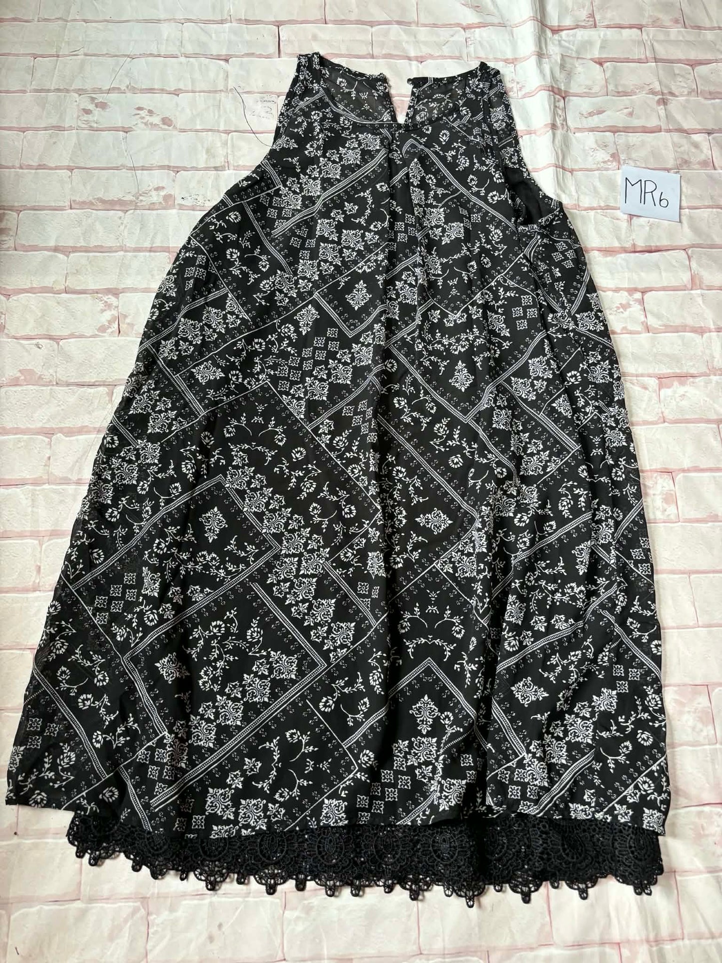 Ladies Dress Size L