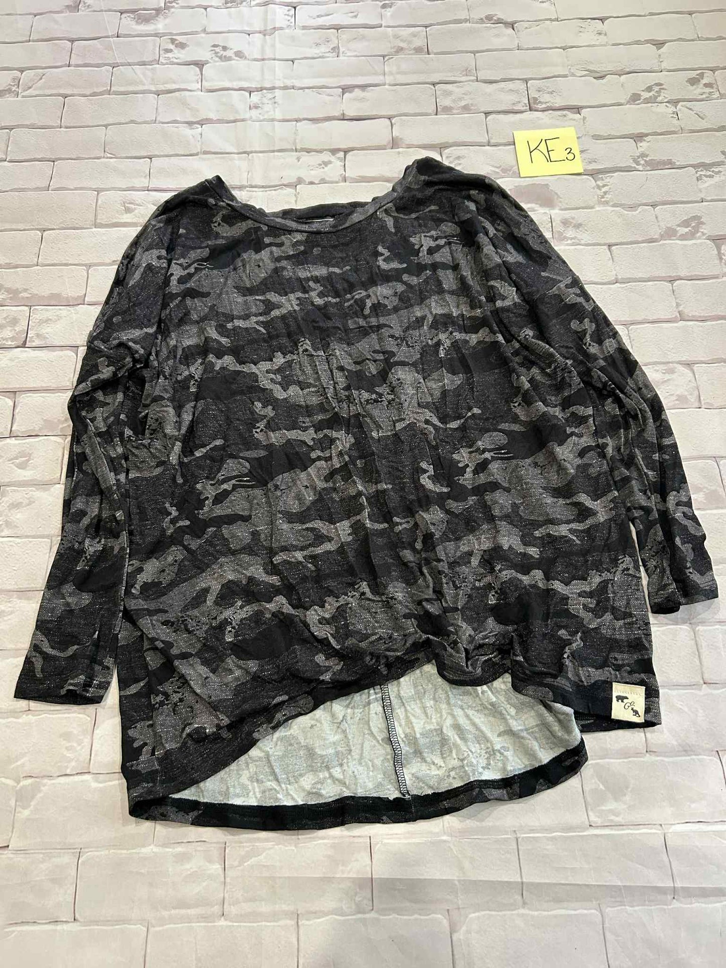 Ladies Tops Size M