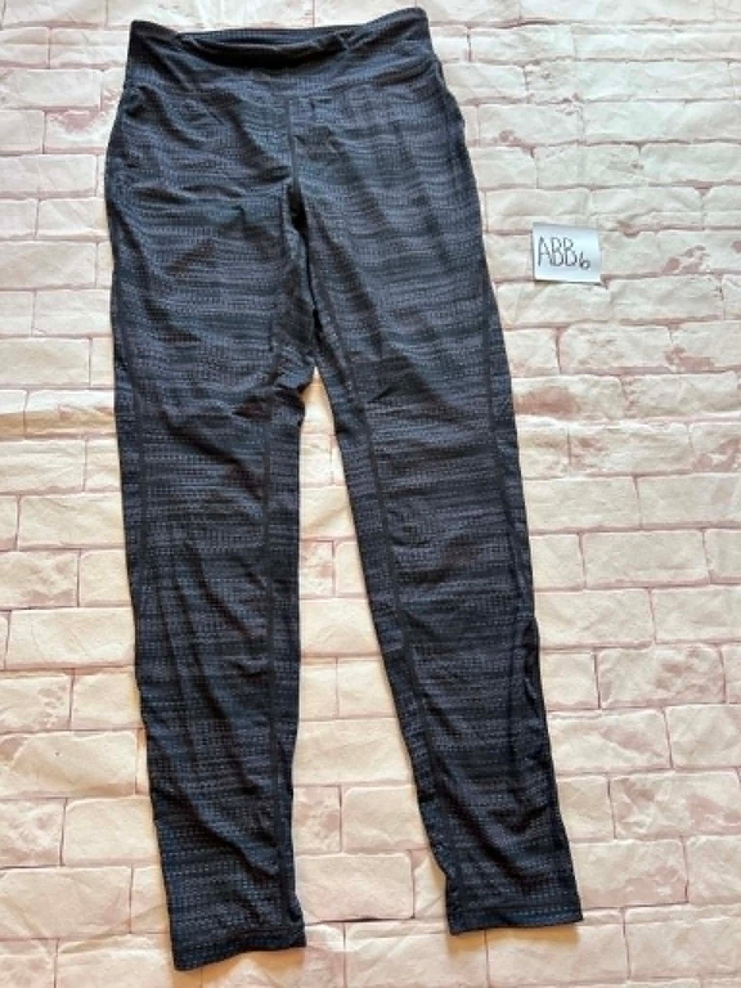 Ladies Bottoms Size M