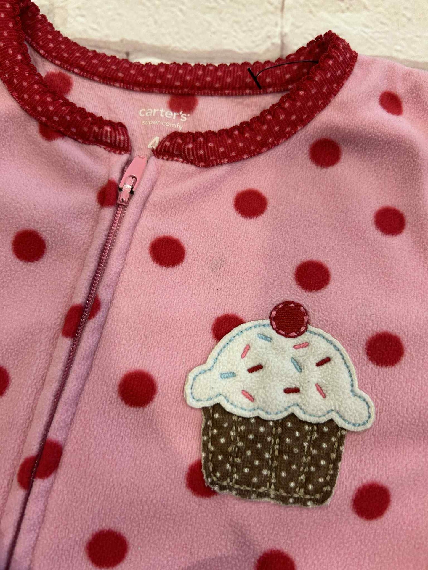 Sleepwear Size 4 Fleece Stain