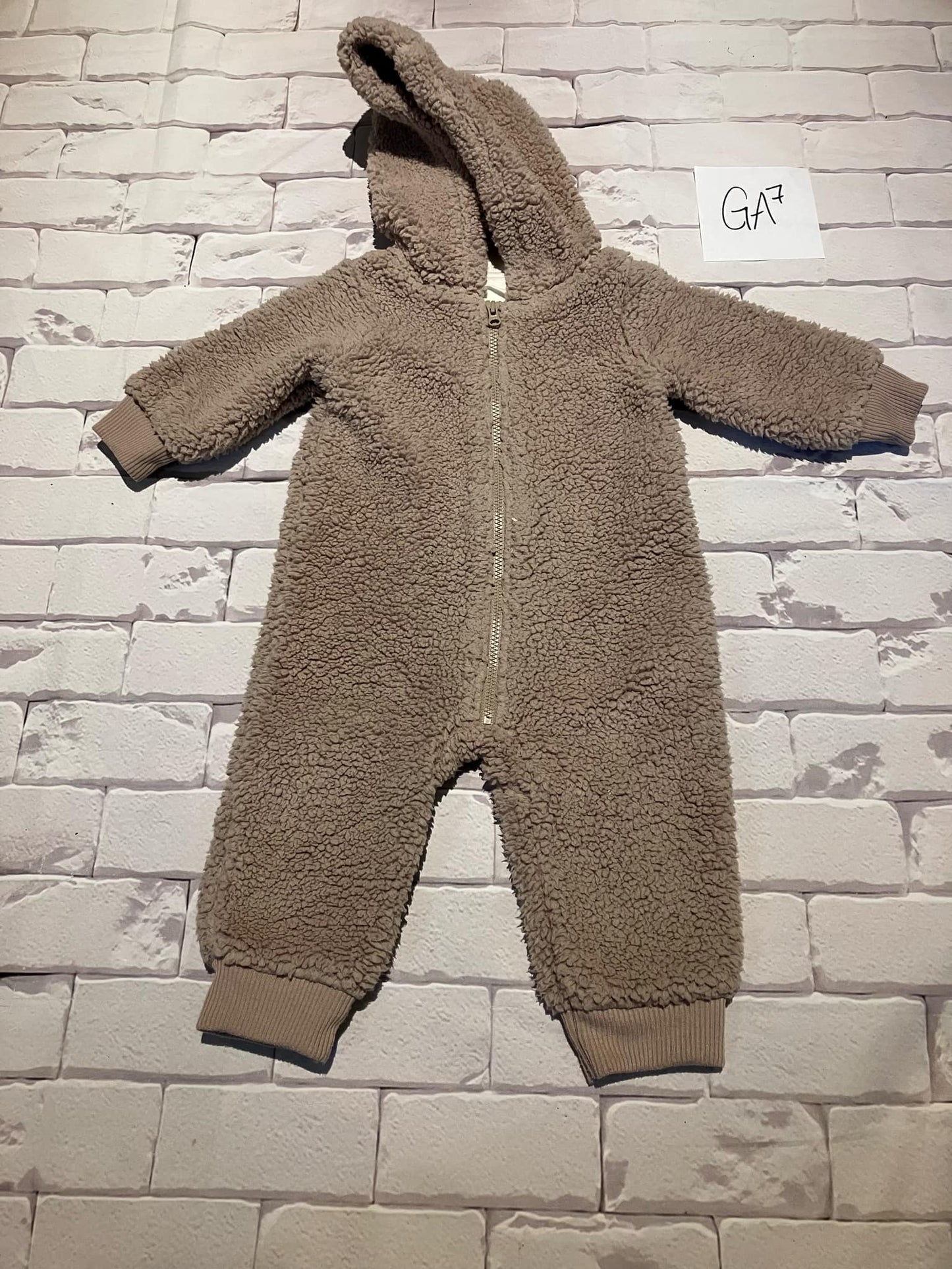 Boys Outerwear Size 6m