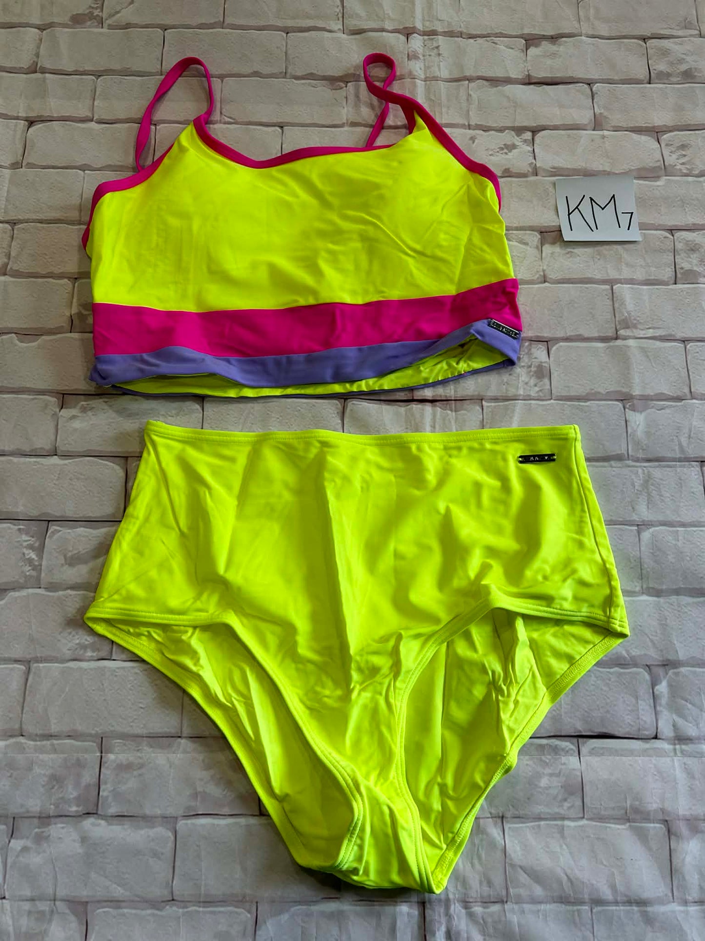 Ladies Swimwear Size XL Top L Bottoms