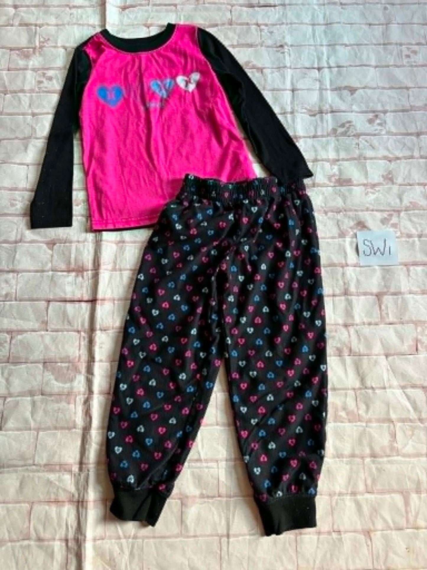 Sleepwear Size 6 Wash Wear