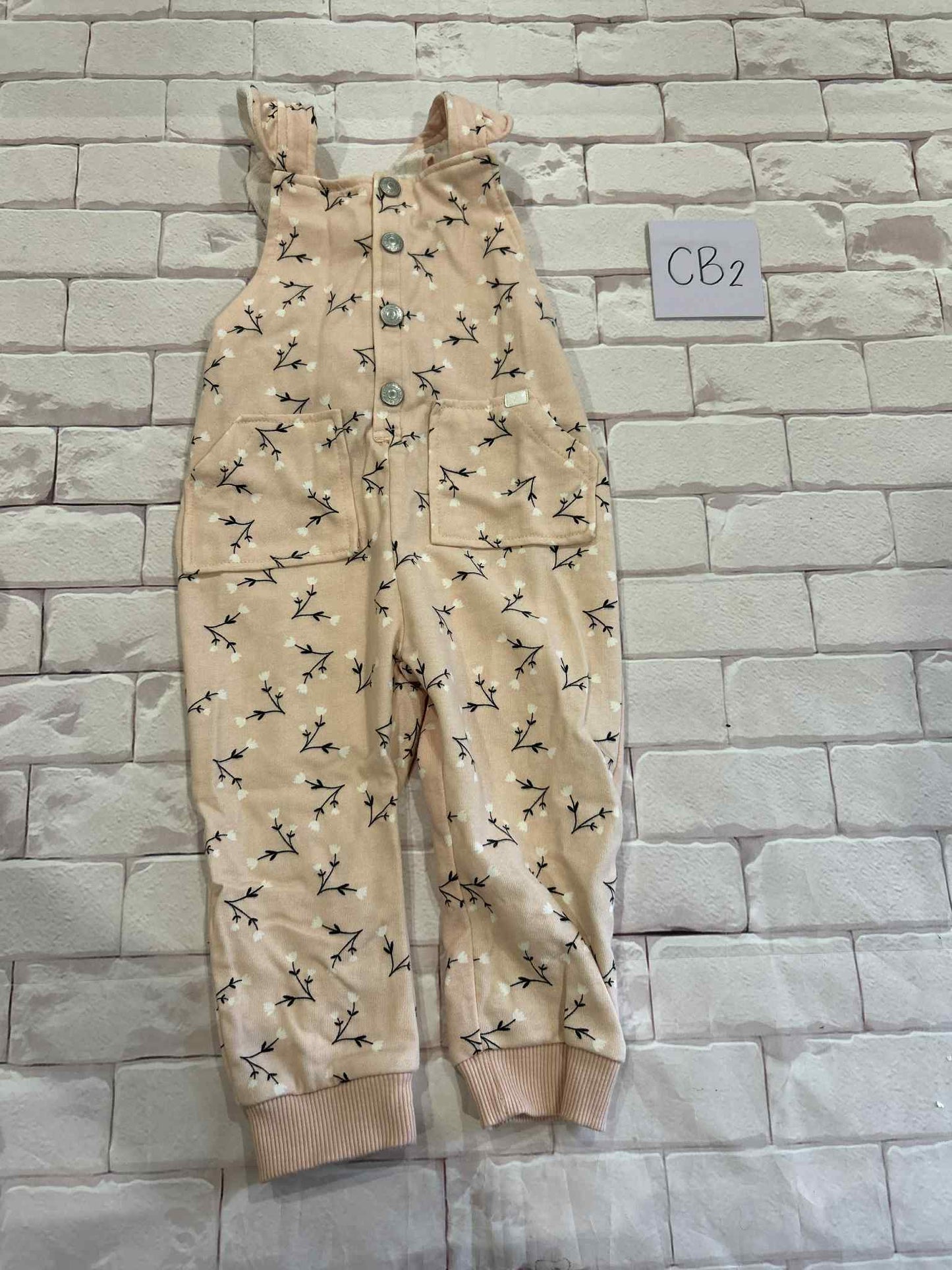 Outfits Size 18m BNWOT