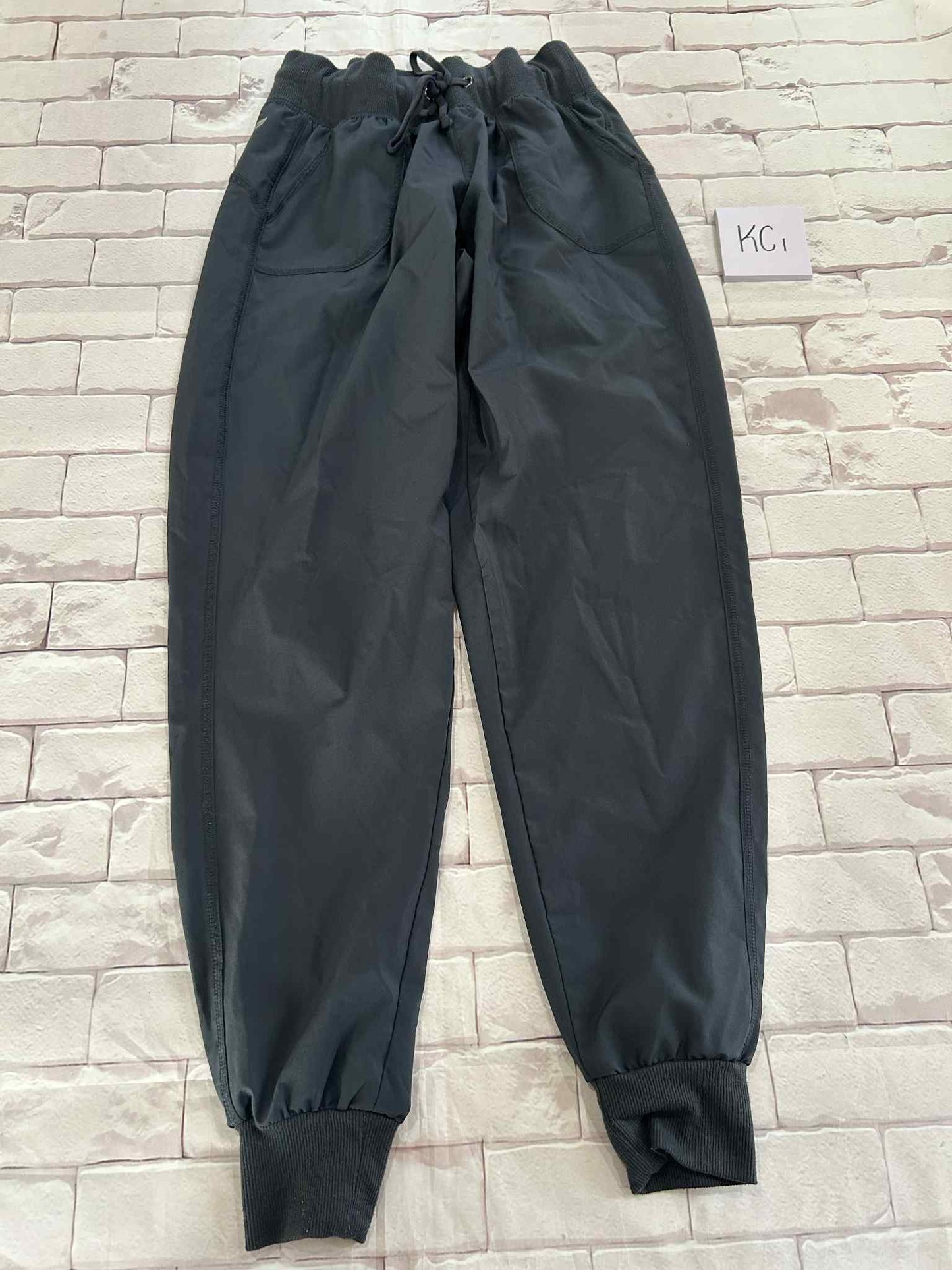 Ladies Bottoms Size XS