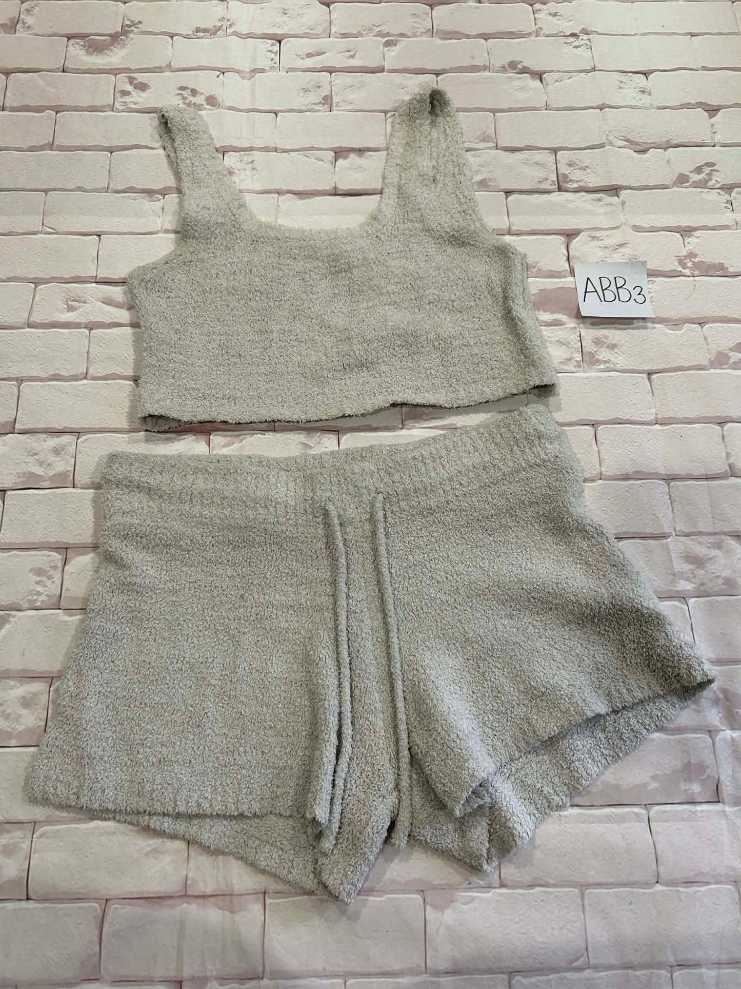 Ladies Outfits Size M