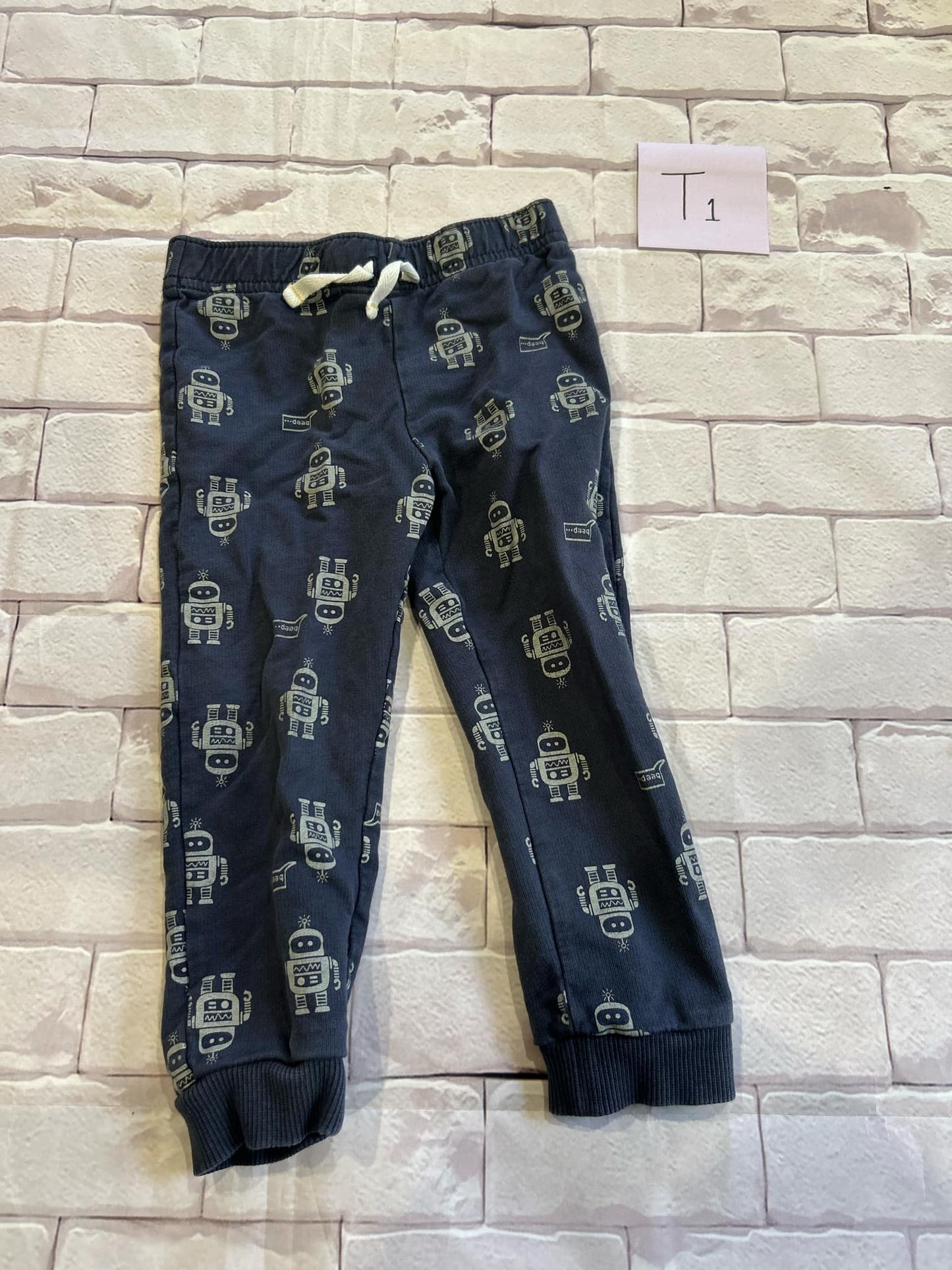 Boys Bottoms Size 24m