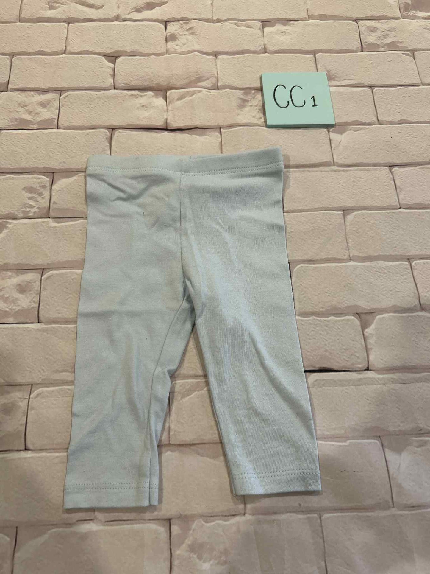 Girls Bottoms Size 6-9m