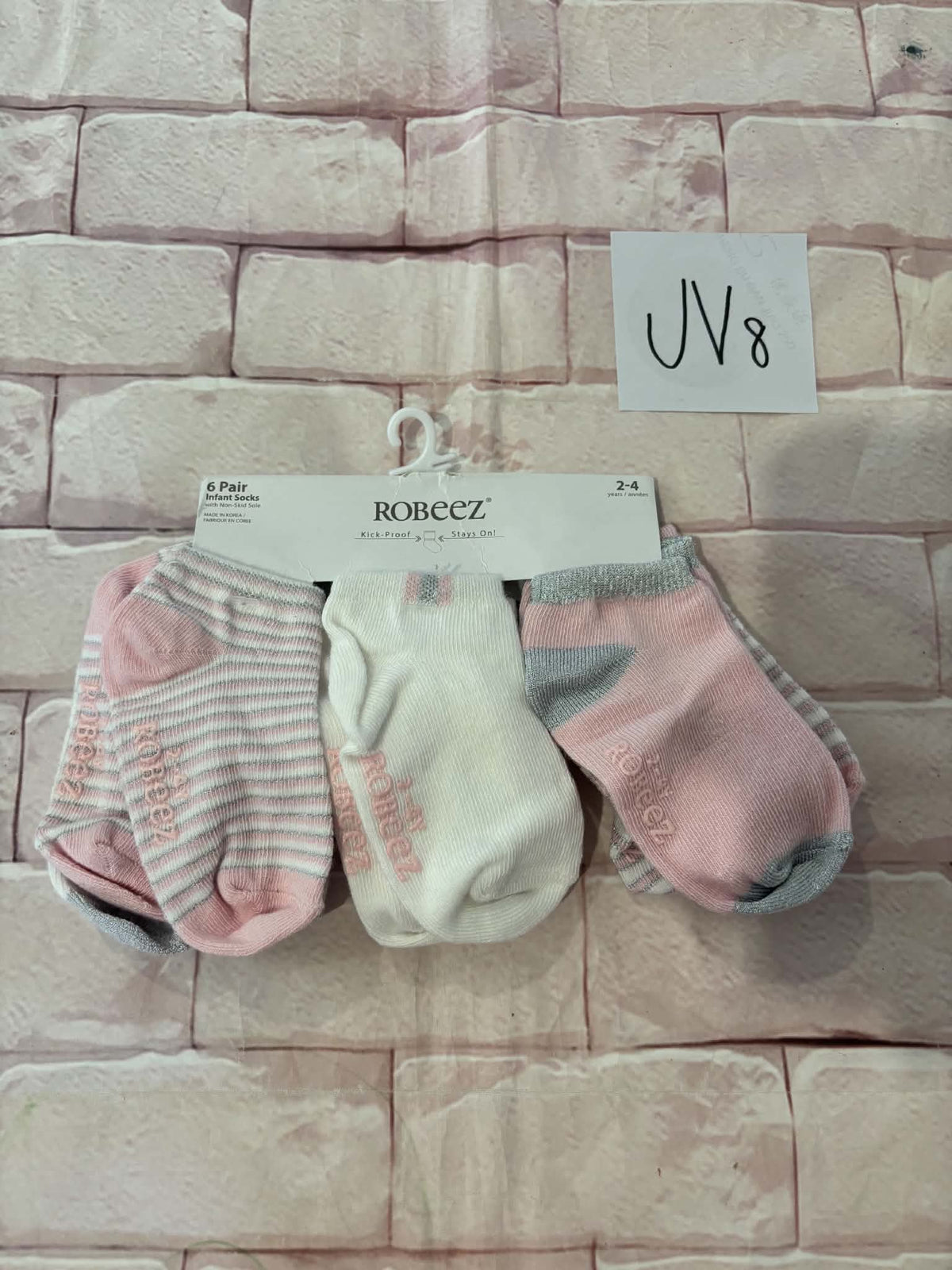 Socks Size 2-4Y BNWT