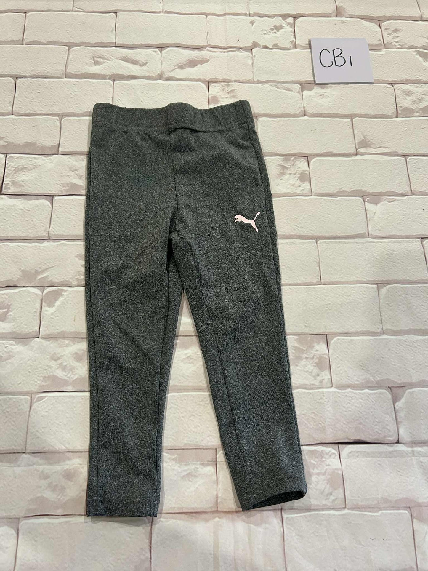 Bottoms Size 24m